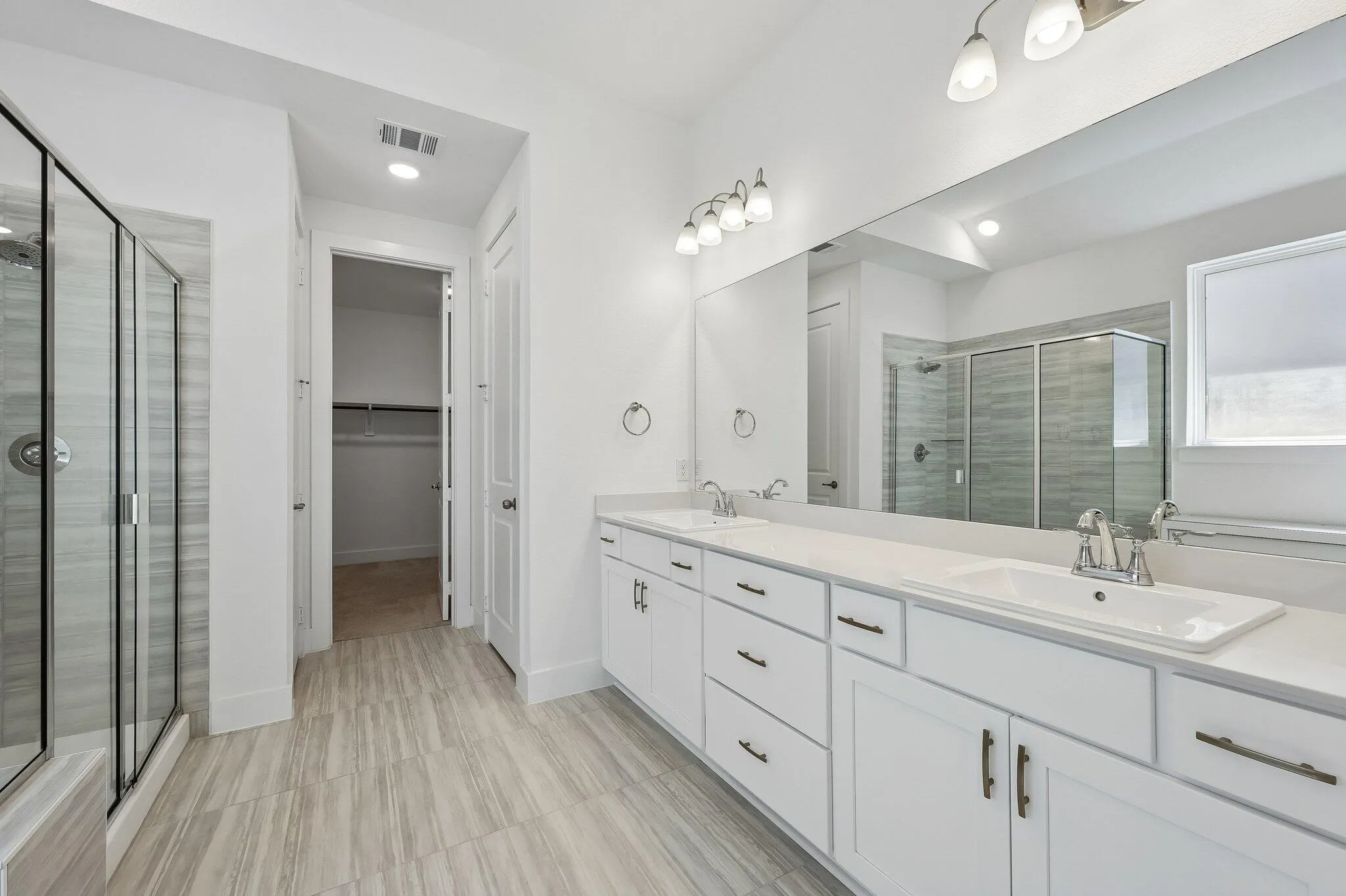 Single Family Residence For Sale in Collin County , 3912 Slate Street, Mc Kinney, Texas 75071, 4 Bedroom, 5 Bathroom, 3 Garage spaces, 3,454 Sqft, built in 2024, mls#21260330, Real Estate Agent in Mc Kinney, Homes For Sale in Collin county, Homes For Sale in Mc Kinney, Realtor in Mc Kinney Texas, Real Estate Brokerage Independent Realty Texas, Luminita Cordes Realtor