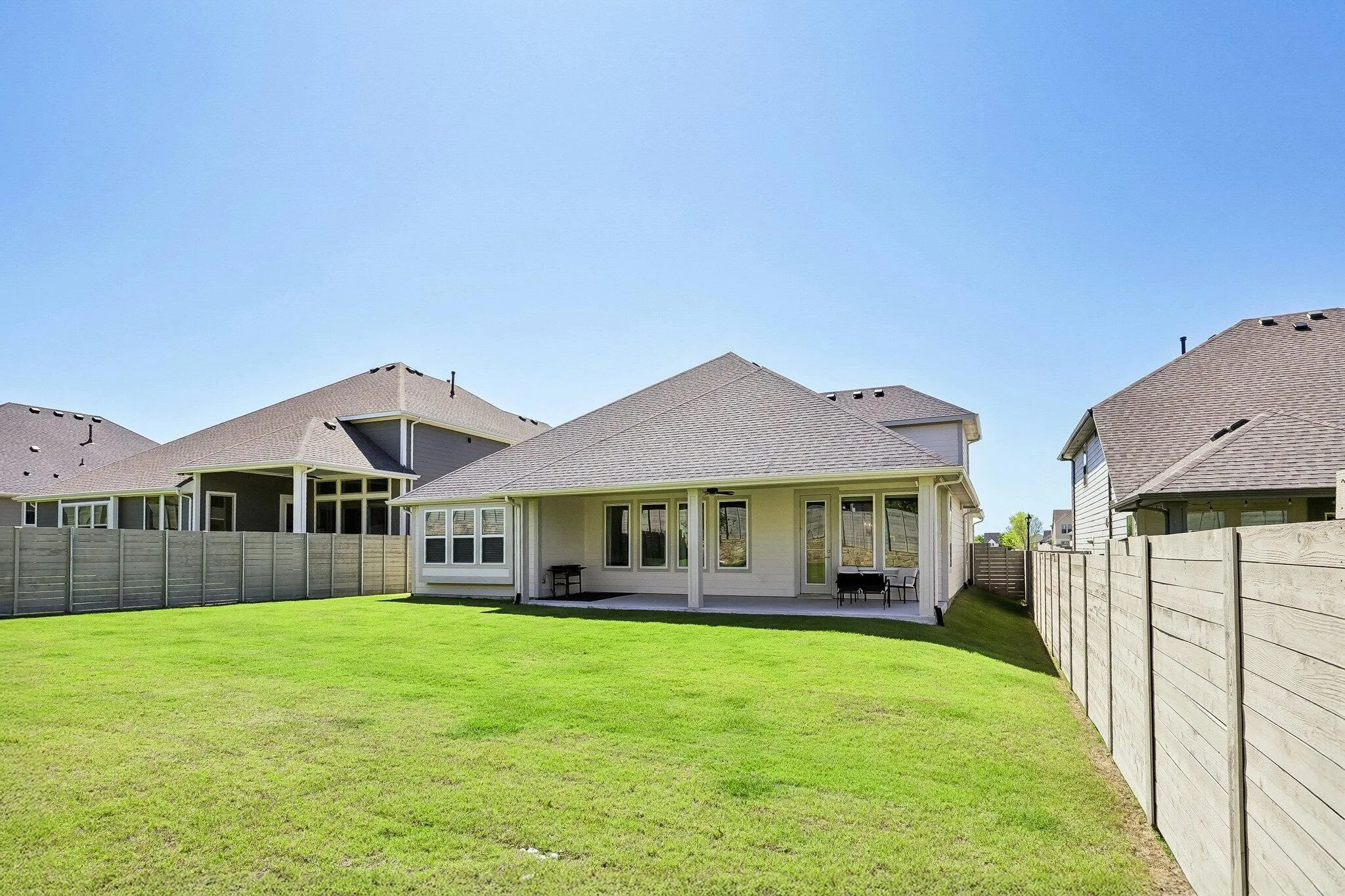 Single Family Residence For Sale in Collin County , 3912 Slate Street, Mc Kinney, Texas 75071, 4 Bedroom, 5 Bathroom, 3 Garage spaces, 3,454 Sqft, built in 2024, mls#21260330, Real Estate Agent in Mc Kinney, Homes For Sale in Collin county, Homes For Sale in Mc Kinney, Realtor in Mc Kinney Texas, Real Estate Brokerage Independent Realty Texas, Luminita Cordes Realtor
