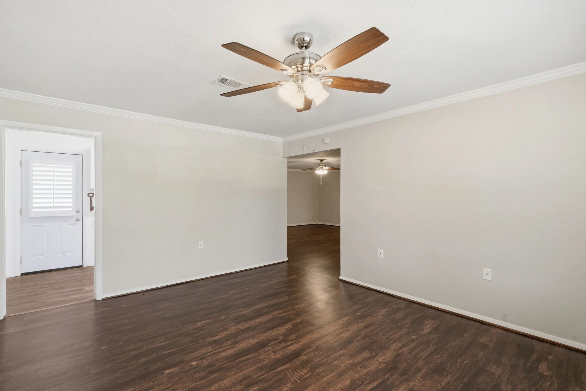 Single Family Residence For Sale in Jack County , 117 Bryan Street, Jacksboro, Texas 76458, 3 Bedroom, 2 Bathroom, Garage spaces, 1,712 Sqft, built in 1975, Price $315,000, mls#21259183, Real Estate Agent in Jacksboro, Homes For Sale in Jack county, Homes For Sale in Jacksboro, Realtor in Jacksboro Texas, Real Estate Brokerage Independent Realty Texas, Luminita Cordes Realtor