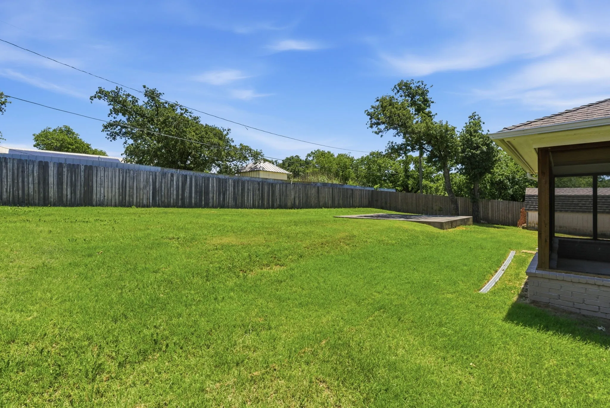 Single Family Residence For Sale in Jack County , 117 Bryan Street, Jacksboro, Texas 76458, 3 Bedroom, 2 Bathroom, Garage spaces, 1,712 Sqft, built in 1975, Price $315,000, mls#21259183, Real Estate Agent in Jacksboro, Homes For Sale in Jack county, Homes For Sale in Jacksboro, Realtor in Jacksboro Texas, Real Estate Brokerage Independent Realty Texas, Luminita Cordes Realtor