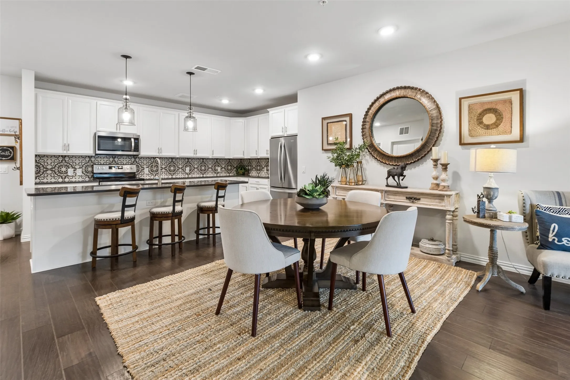 Condominium For Sale in Collin County , 651 N Watters Road 7204, Allen, Texas 75013, 2 Bedroom, 2 Bathroom, 1 Garage spaces, 1,709 Sqft, built in 2024, Preowned, mls#21257349, Real Estate Agent in Allen, Homes For Sale in Collin county, Homes For Sale in Allen, Realtor in Allen Texas, Real Estate Brokerage Independent Realty Texas, Luminita Cordes Realtor