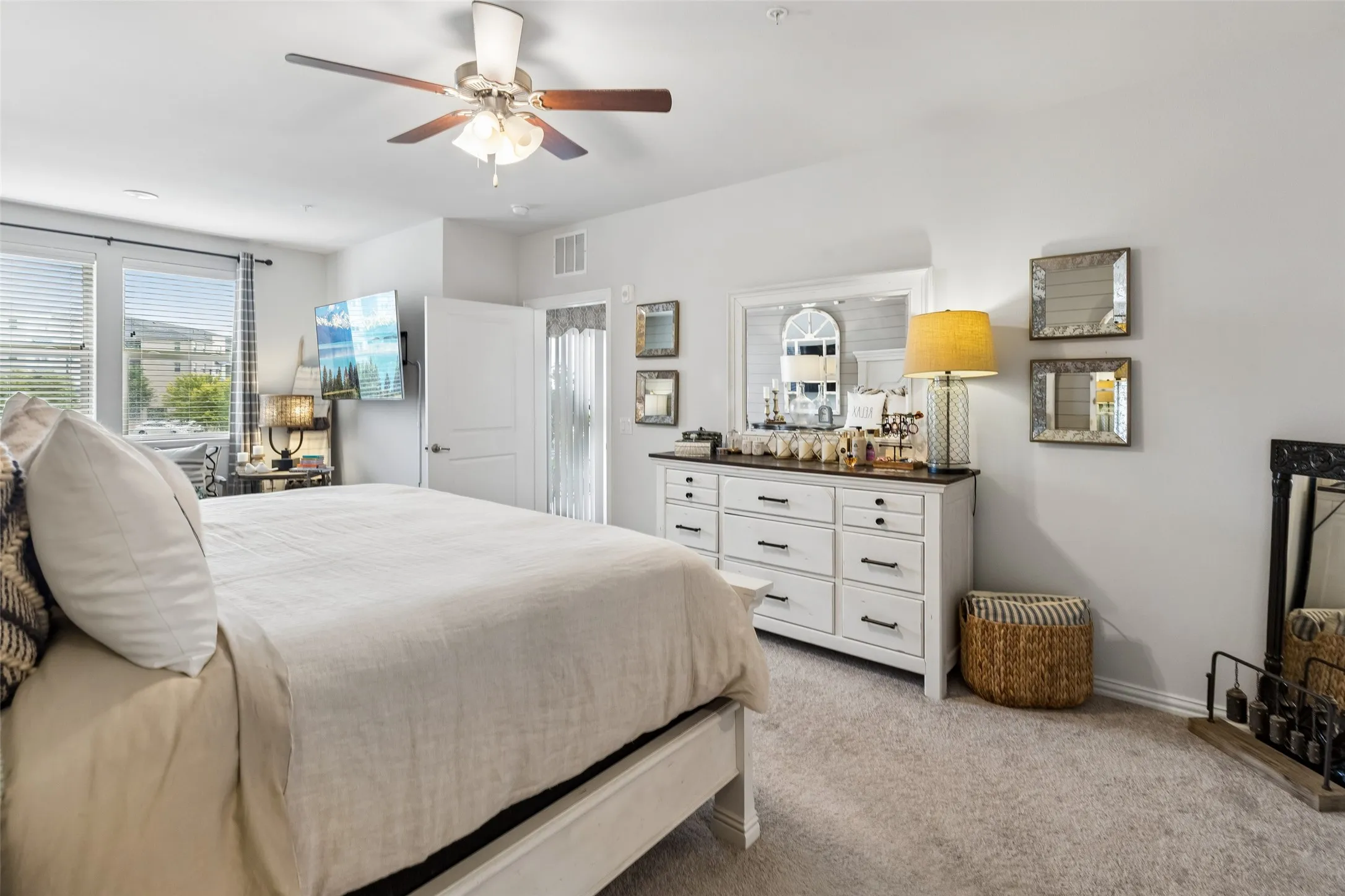 Condominium For Sale in Collin County , 651 N Watters Road 7204, Allen, Texas 75013, 2 Bedroom, 2 Bathroom, 1 Garage spaces, 1,709 Sqft, built in 2024, Preowned, mls#21257349, Real Estate Agent in Allen, Homes For Sale in Collin county, Homes For Sale in Allen, Realtor in Allen Texas, Real Estate Brokerage Independent Realty Texas, Luminita Cordes Realtor