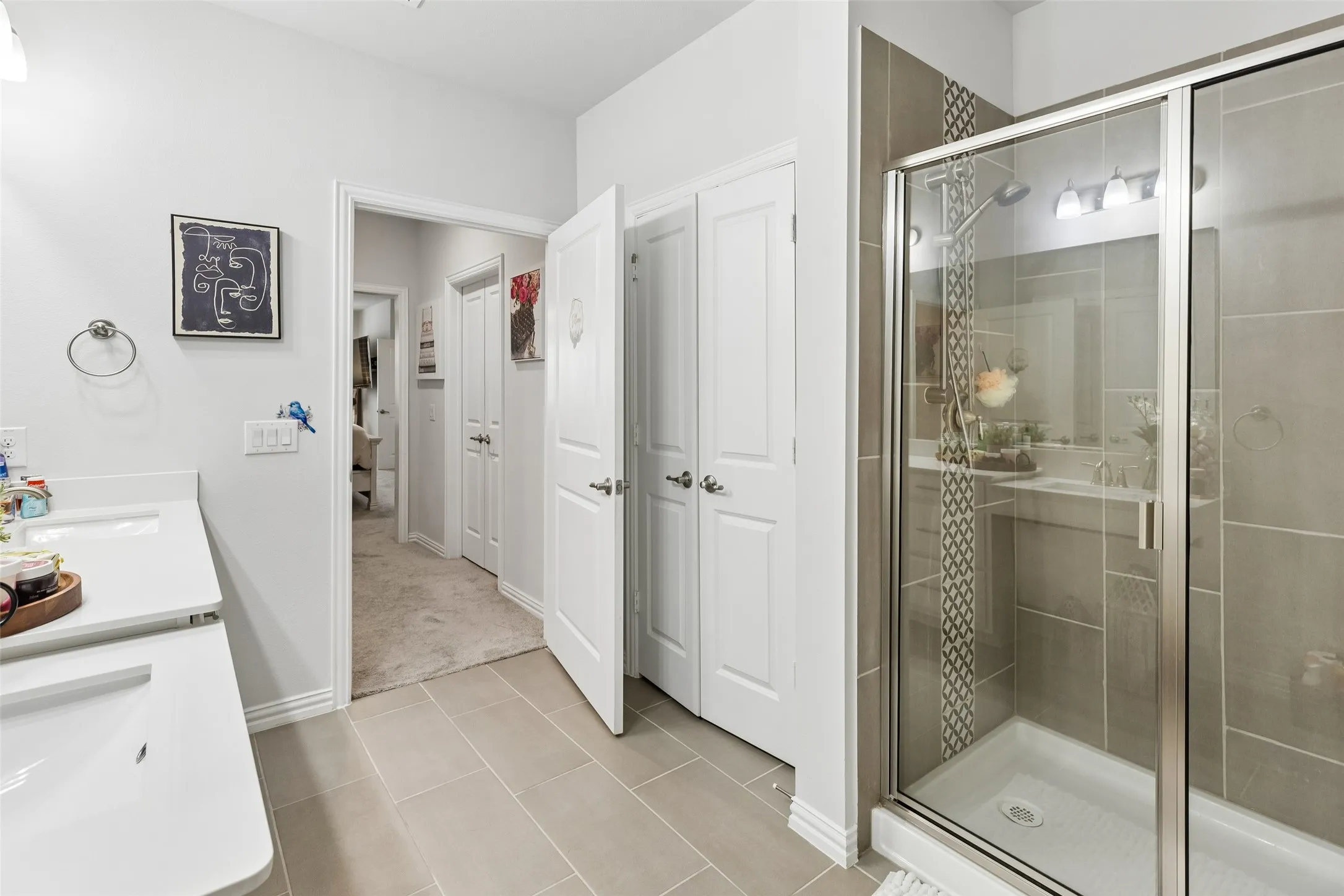 Condominium For Sale in Collin County , 651 N Watters Road 7204, Allen, Texas 75013, 2 Bedroom, 2 Bathroom, 1 Garage spaces, 1,709 Sqft, built in 2024, Preowned, mls#21257349, Real Estate Agent in Allen, Homes For Sale in Collin county, Homes For Sale in Allen, Realtor in Allen Texas, Real Estate Brokerage Independent Realty Texas, Luminita Cordes Realtor