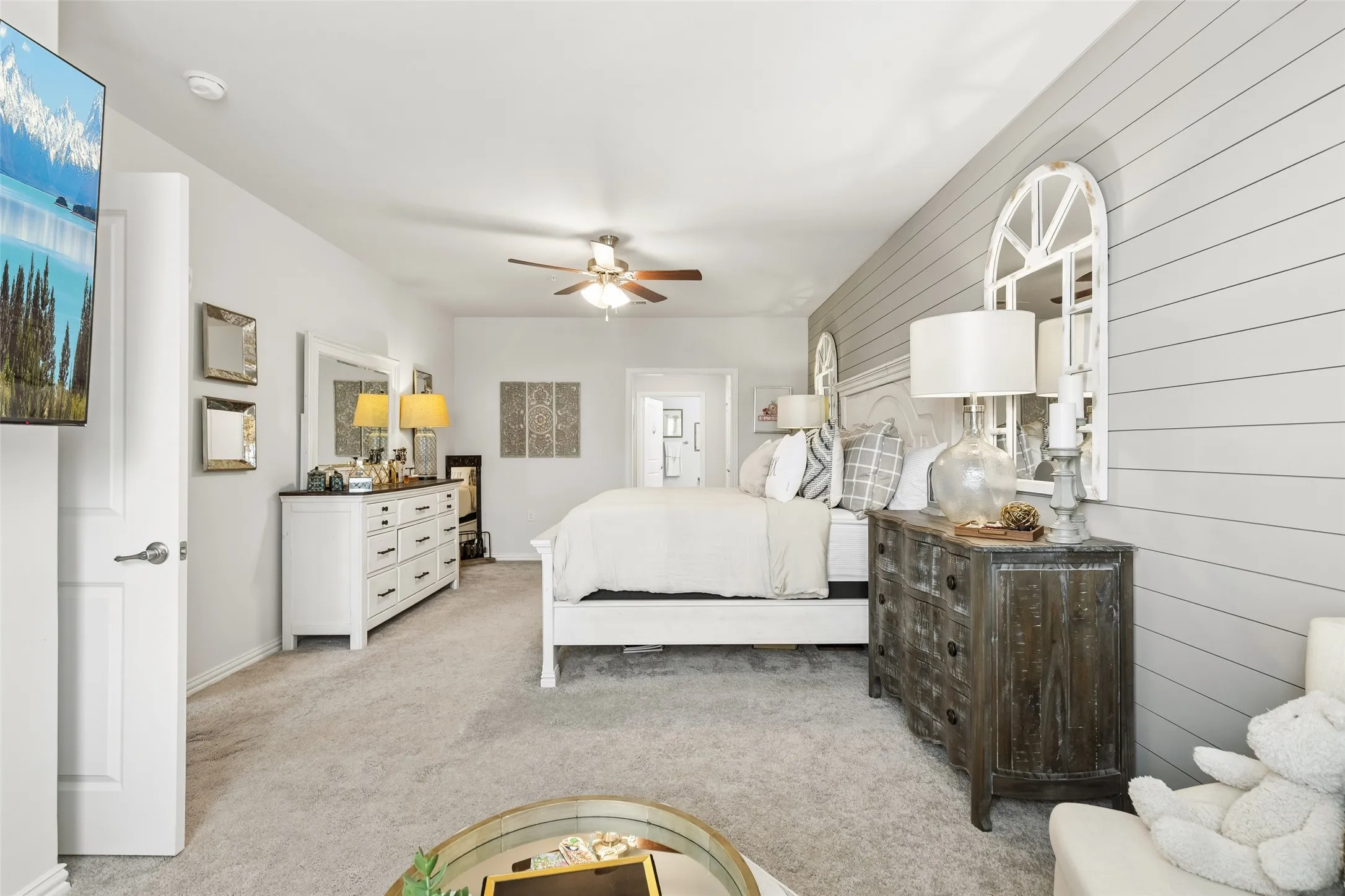 Condominium For Sale in Collin County , 651 N Watters Road 7204, Allen, Texas 75013, 2 Bedroom, 2 Bathroom, 1 Garage spaces, 1,709 Sqft, built in 2024, Preowned, mls#21257349, Real Estate Agent in Allen, Homes For Sale in Collin county, Homes For Sale in Allen, Realtor in Allen Texas, Real Estate Brokerage Independent Realty Texas, Luminita Cordes Realtor
