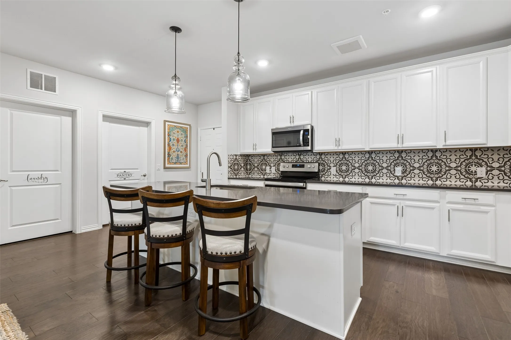 Condominium For Sale in Collin County , 651 N Watters Road 7204, Allen, Texas 75013, 2 Bedroom, 2 Bathroom, 1 Garage spaces, 1,709 Sqft, built in 2024, Preowned, mls#21257349, Real Estate Agent in Allen, Homes For Sale in Collin county, Homes For Sale in Allen, Realtor in Allen Texas, Real Estate Brokerage Independent Realty Texas, Luminita Cordes Realtor