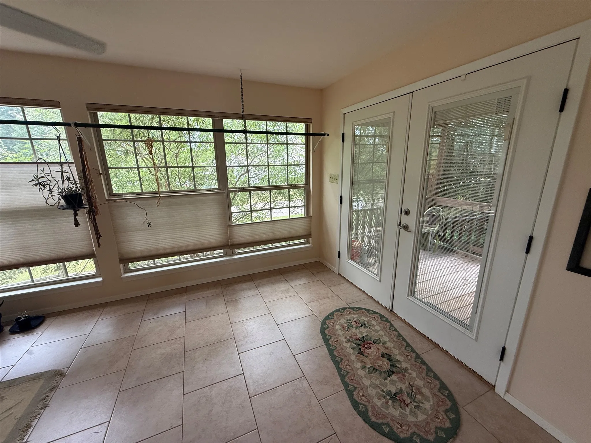 Single Family Residence For Sale in Franklin (TX) County , 1014 Greenwood Street, Winnsboro, Texas 75494, 3 Bedroom, 2 Bathroom, 2 Garage spaces, 1,840 Sqft, built in 2018, Preowned, mls#21260477, Real Estate Agent in Winnsboro, Homes For Sale in Franklin (TX) county, Homes For Sale in Winnsboro, Realtor in Winnsboro Texas, Real Estate Brokerage Independent Realty Texas, Luminita Cordes Realtor