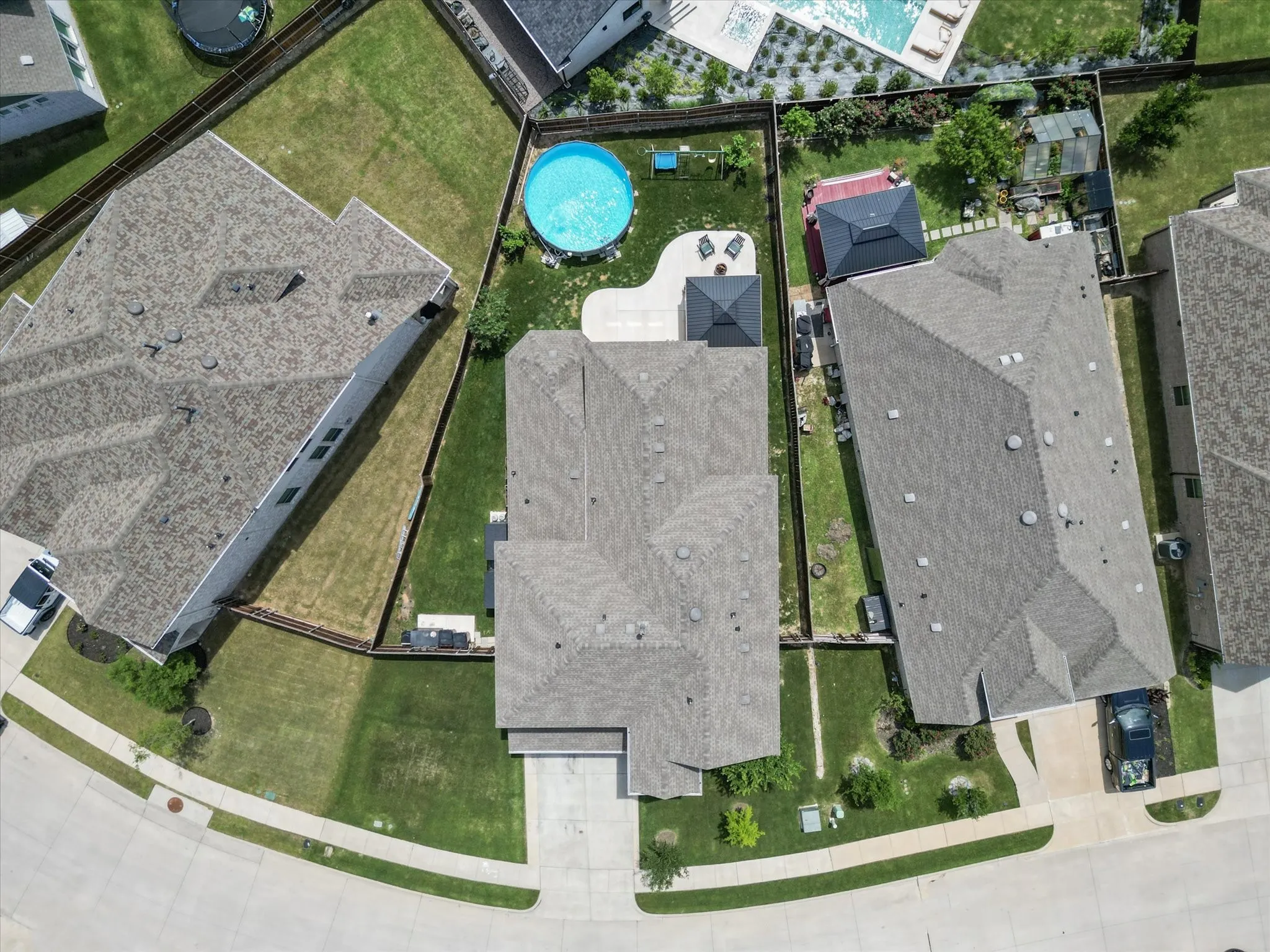 Single Family Residence For Sale in Grayson County , 518 N Eagle Point Road, Van Alstyne, Texas 75495, 4 Bedroom, 4 Bathroom, 2 Garage spaces, 3,014 Sqft, built in 2021, mls#21259804, Real Estate Agent in Van Alstyne, Homes For Sale in Grayson county, Homes For Sale in Van Alstyne, Realtor in Van Alstyne Texas, Real Estate Brokerage Independent Realty Texas, Luminita Cordes Realtor