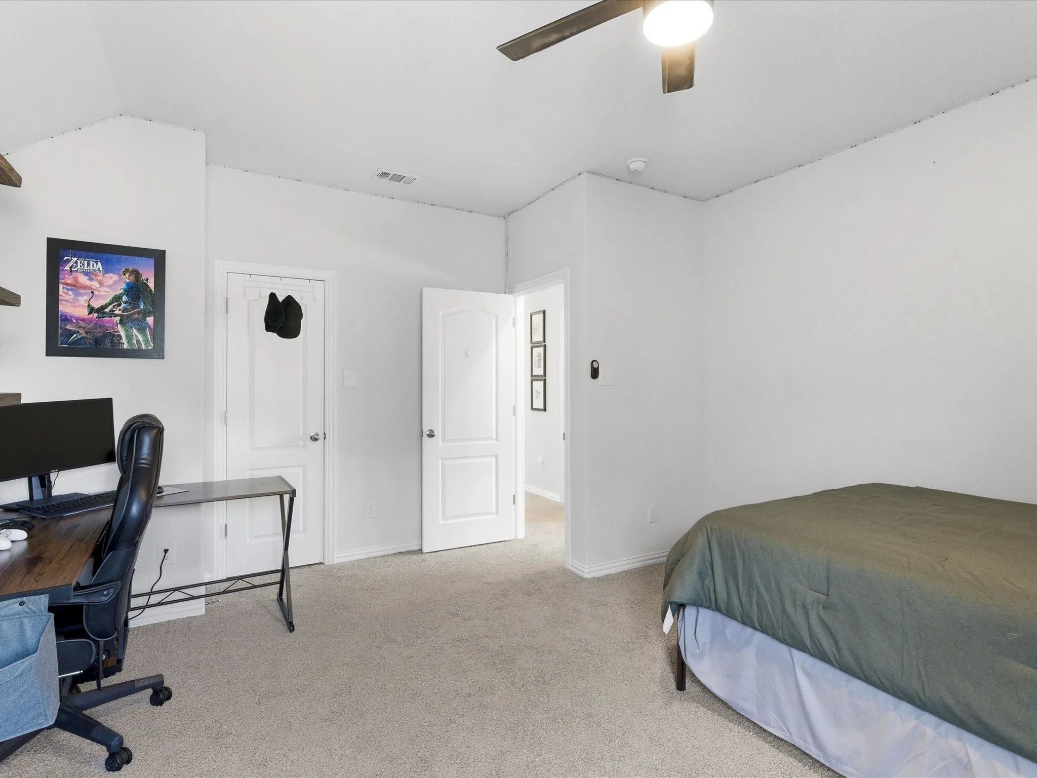 Single Family Residence For Sale in Grayson County , 518 N Eagle Point Road, Van Alstyne, Texas 75495, 4 Bedroom, 4 Bathroom, 2 Garage spaces, 3,014 Sqft, built in 2021, mls#21259804, Real Estate Agent in Van Alstyne, Homes For Sale in Grayson county, Homes For Sale in Van Alstyne, Realtor in Van Alstyne Texas, Real Estate Brokerage Independent Realty Texas, Luminita Cordes Realtor