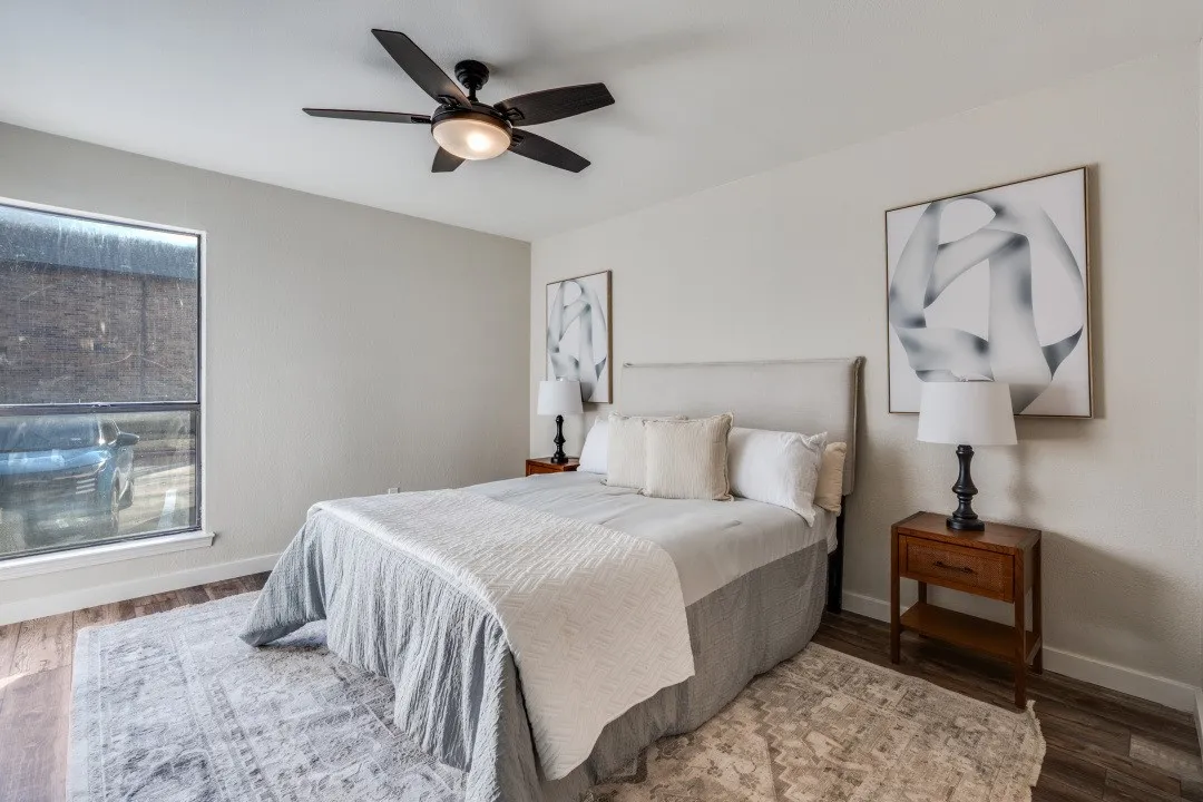 Condominium For Rent in Tarrant County , 2100 Rainbow Drive 4111, Arlington, Texas 76011, 2 Bedrooms, 1 Bathroom, Garage spaces, 963 Sqft, built in 1983, Price $1,600, mls#21260402, Real Estate Agent in Arlington, Homes For Rent in Tarrant county, Homes For Rent in Arlington, Realtor in Arlington Texas, Real Estate Brokerage Independent Realty Texas, Luminita Cordes Realtor