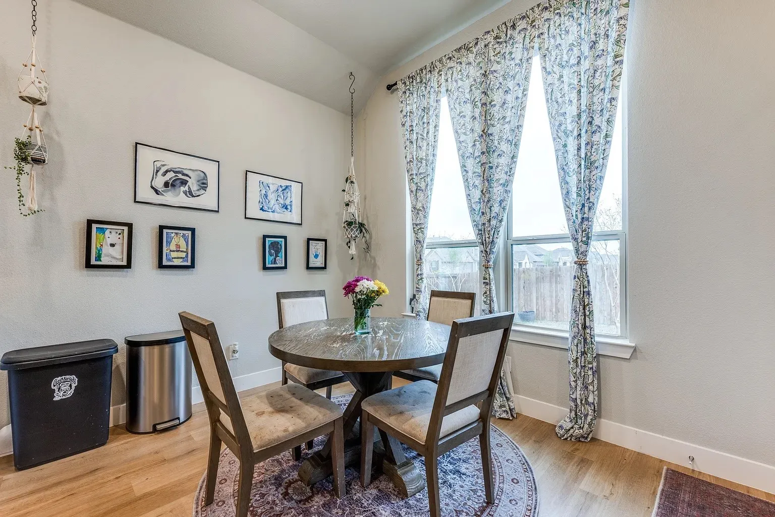 Single Family Residence For Sale in Kaufman County , 1249 Meridian, Forney, Texas 75126, 4 Bedroom, 4 Bathroom, 2 Garage spaces, 2,908 Sqft, built in 2019, mls#21253268, Real Estate Agent in Forney, Homes For Sale in Kaufman county, Homes For Sale in Forney, Realtor in Forney Texas, Real Estate Brokerage Independent Realty Texas, Luminita Cordes Realtor
