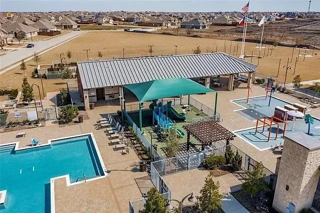 Single Family Residence For Sale in Kaufman County , 1249 Meridian, Forney, Texas 75126, 4 Bedroom, 4 Bathroom, 2 Garage spaces, 2,908 Sqft, built in 2019, mls#21253268, Real Estate Agent in Forney, Homes For Sale in Kaufman county, Homes For Sale in Forney, Realtor in Forney Texas, Real Estate Brokerage Independent Realty Texas, Luminita Cordes Realtor