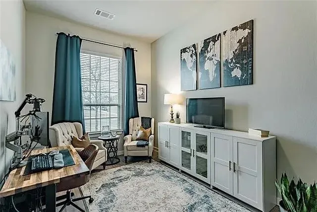 Single Family Residence For Sale in Kaufman County , 1249 Meridian, Forney, Texas 75126, 4 Bedroom, 4 Bathroom, 2 Garage spaces, 2,908 Sqft, built in 2019, mls#21253268, Real Estate Agent in Forney, Homes For Sale in Kaufman county, Homes For Sale in Forney, Realtor in Forney Texas, Real Estate Brokerage Independent Realty Texas, Luminita Cordes Realtor