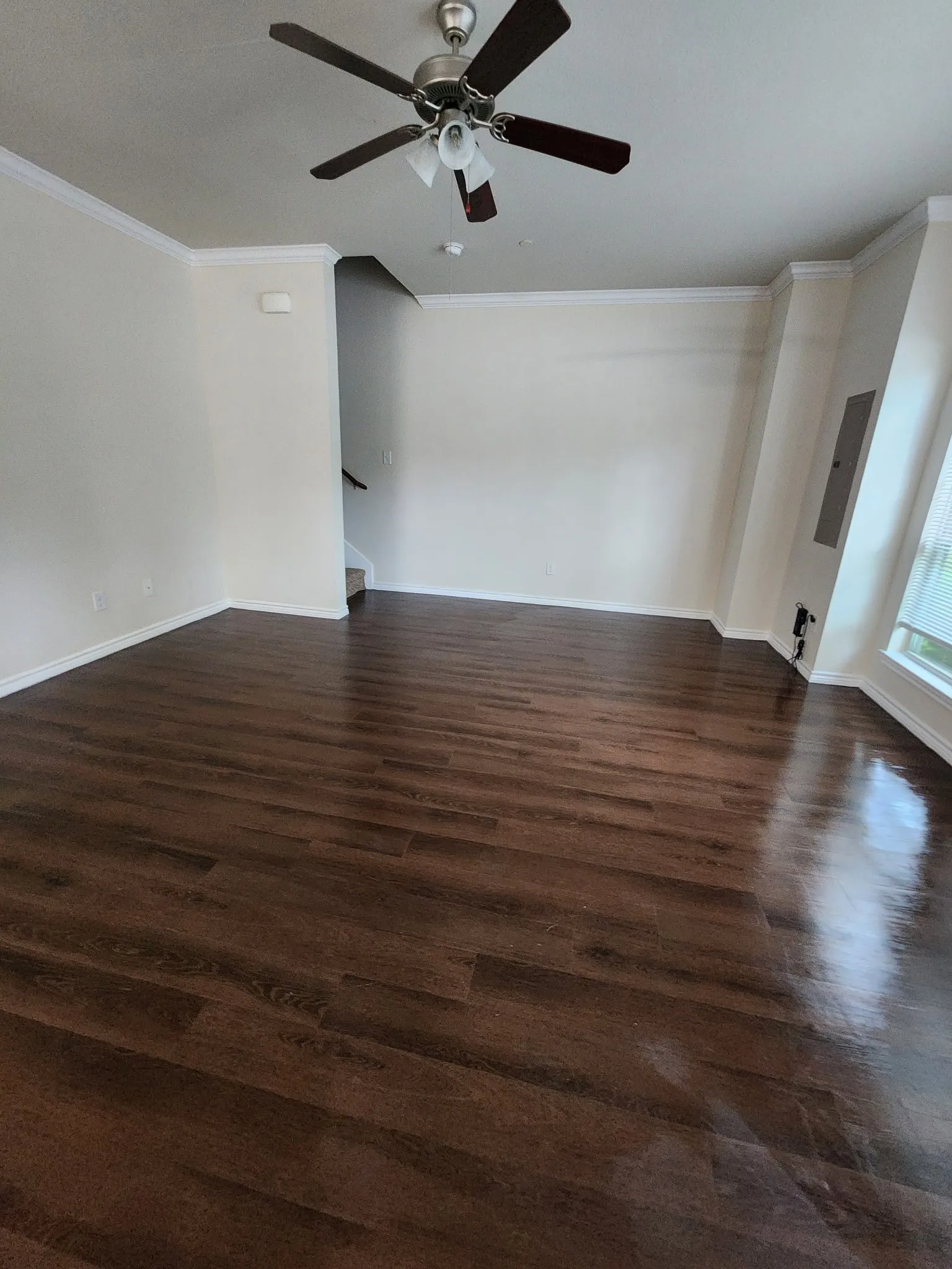 Townhouse For Rent in Denton County , 5516 Del Rey Drive, Denton, Texas 76208, 3 Bedroom, 3 Bathroom, 2 Garage spaces, 1,542 Sqft, built in 2014, mls#21260483, Real Estate Agent in Denton, Homes For Rent in Denton county, Homes For Rent in Denton, Realtor in Denton Texas, Real Estate Brokerage Independent Realty Texas, Luminita Cordes Realtor