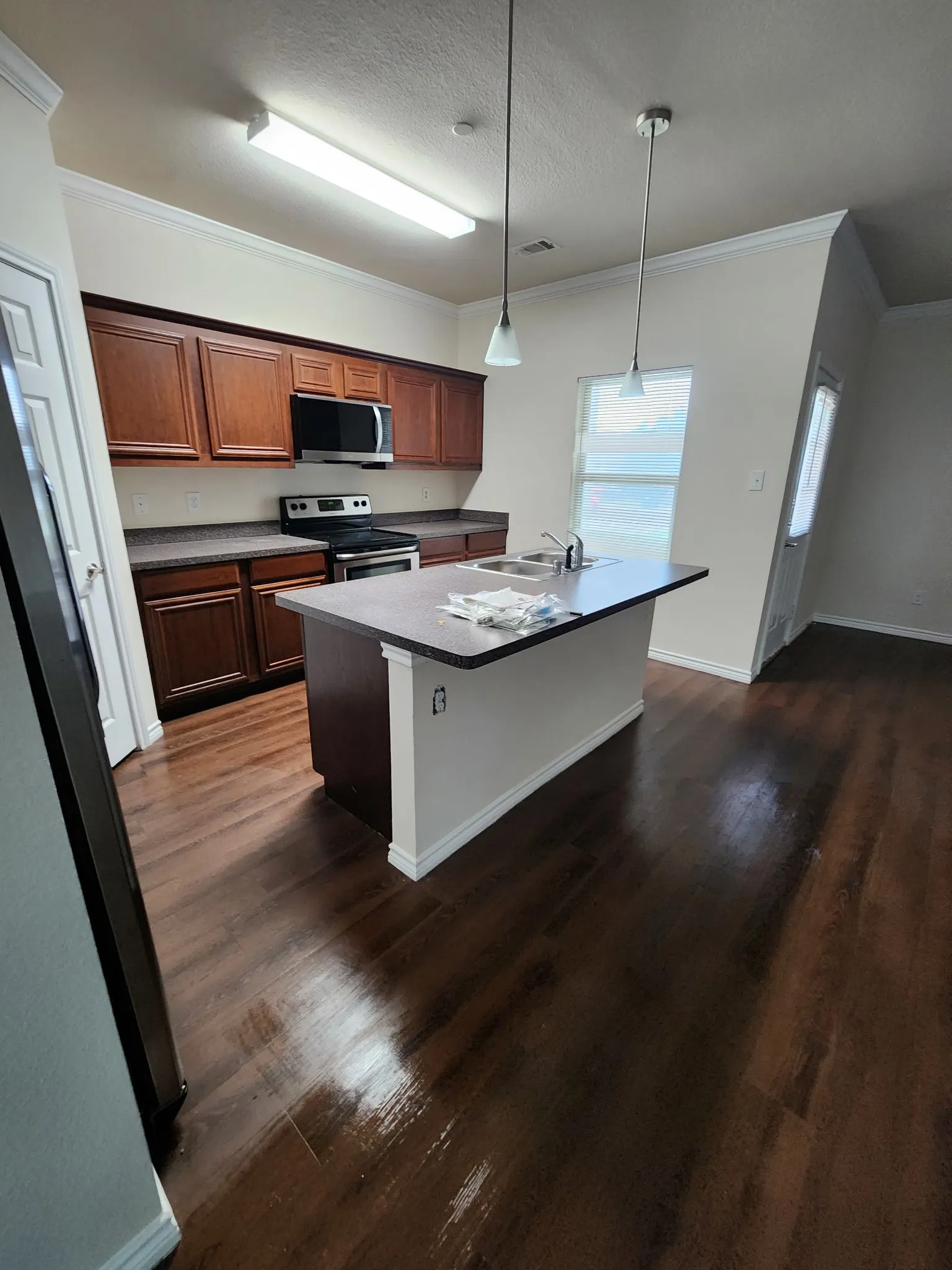 Townhouse For Rent in Denton County , 5516 Del Rey Drive, Denton, Texas 76208, 3 Bedroom, 3 Bathroom, 2 Garage spaces, 1,542 Sqft, built in 2014, mls#21260483, Real Estate Agent in Denton, Homes For Rent in Denton county, Homes For Rent in Denton, Realtor in Denton Texas, Real Estate Brokerage Independent Realty Texas, Luminita Cordes Realtor