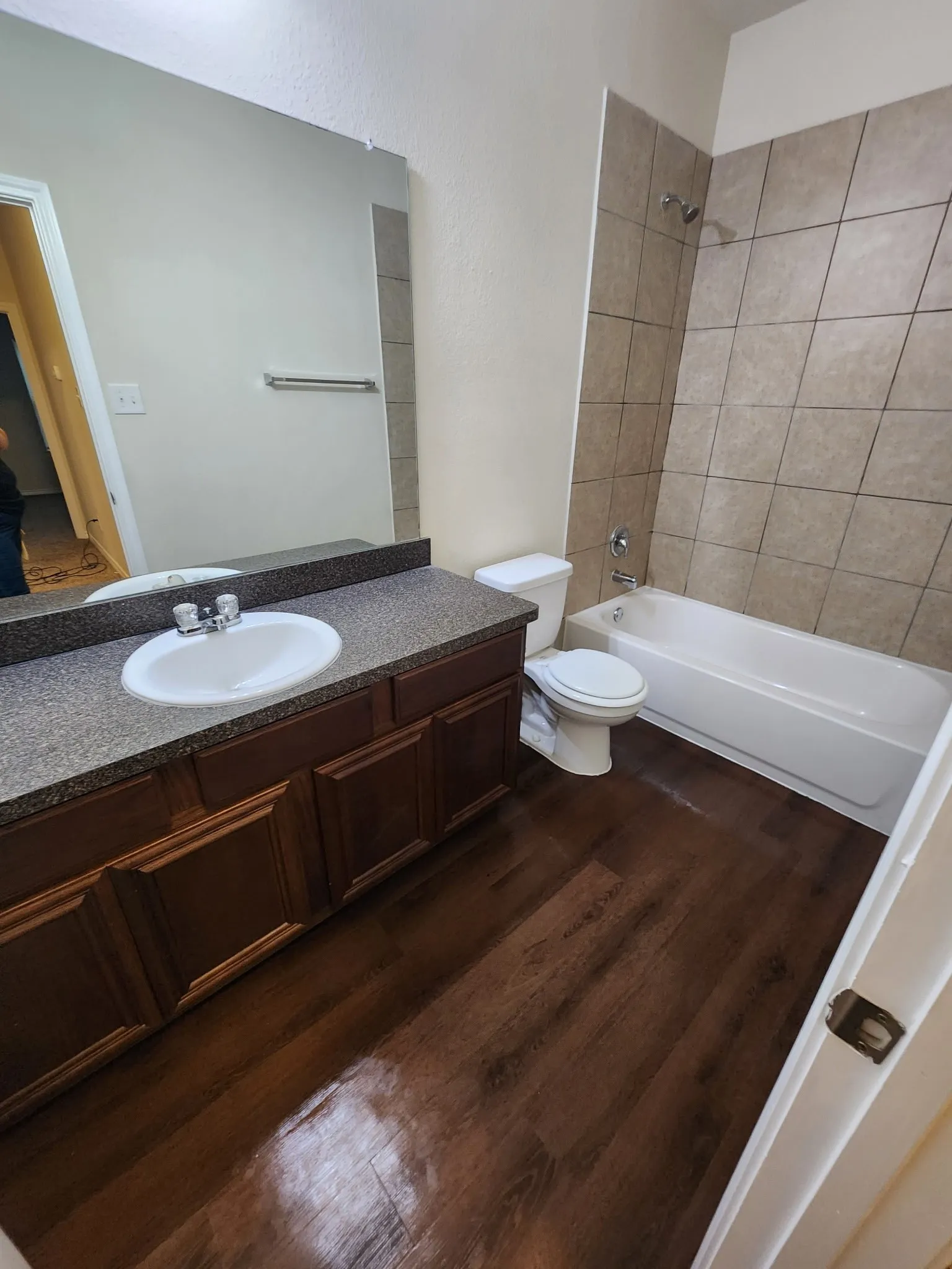 Townhouse For Rent in Denton County , 5516 Del Rey Drive, Denton, Texas 76208, 3 Bedroom, 3 Bathroom, 2 Garage spaces, 1,542 Sqft, built in 2014, mls#21260483, Real Estate Agent in Denton, Homes For Rent in Denton county, Homes For Rent in Denton, Realtor in Denton Texas, Real Estate Brokerage Independent Realty Texas, Luminita Cordes Realtor