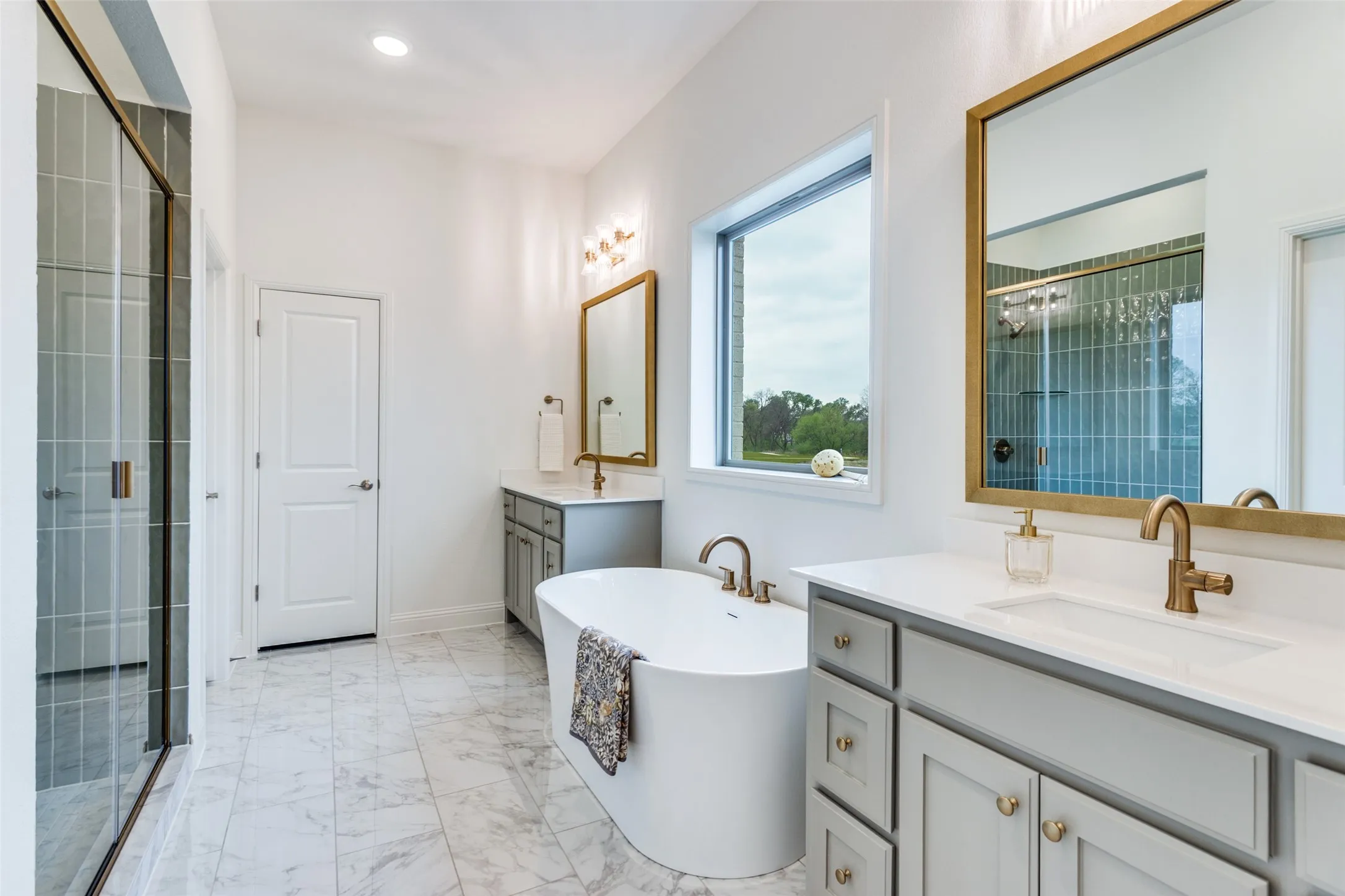 Single Family Residence For Sale in Parker County , 912 Triple Crown Court, Willow Park, Texas 76087, 4 Bedroom, 2 Bathroom, 2 Garage spaces, 2,176 Sqft, built in 2026, New Construction - Complete, mls#21248122, Real Estate Agent in Willow Park, Homes For Sale in Parker county, Homes For Sale in Willow Park, Realtor in Willow Park Texas, Real Estate Brokerage Independent Realty Texas, Luminita Cordes Realtor