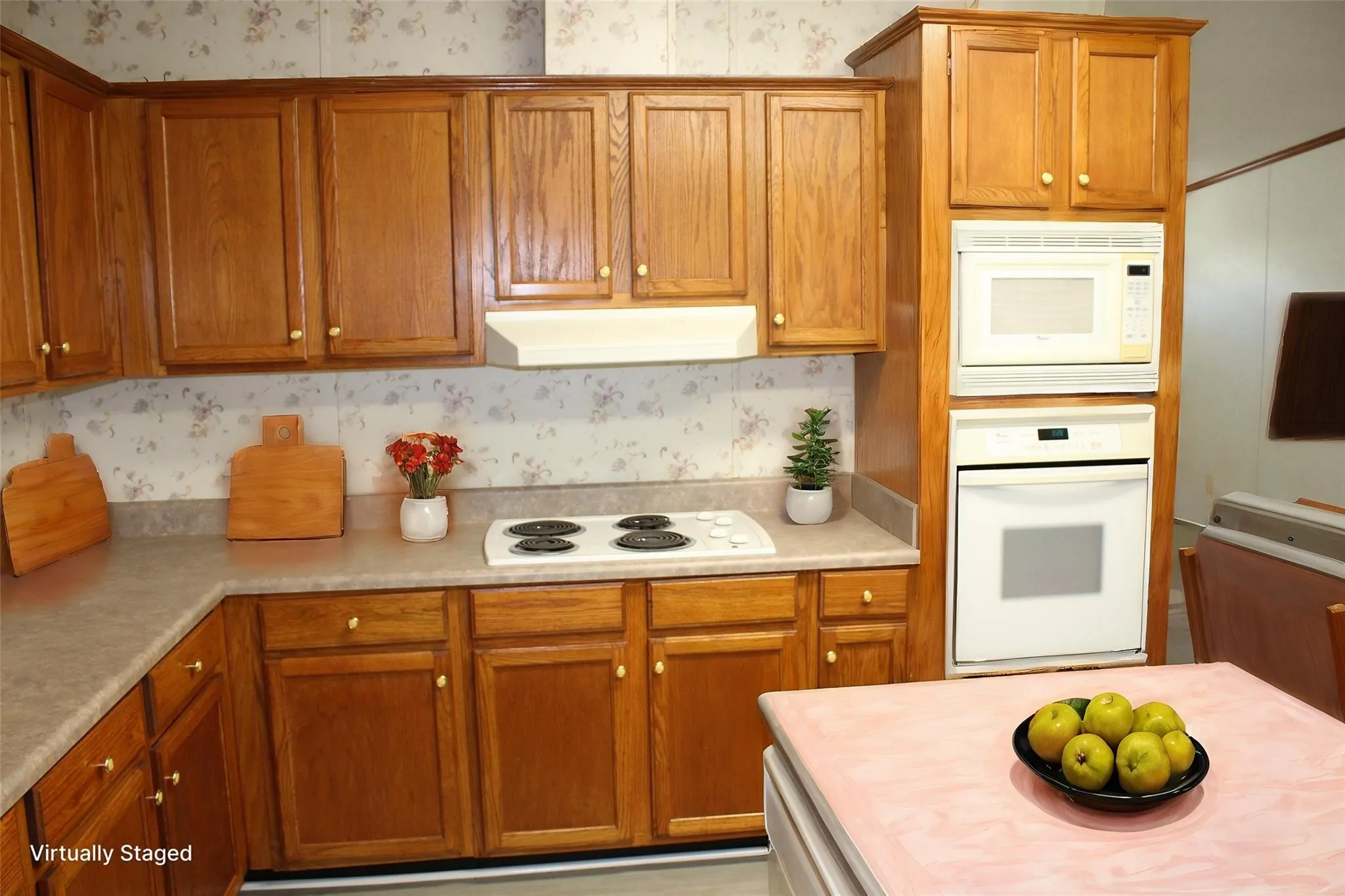 Mobile Home For Rent in Collin County , 1935 County Road 700, Farmersville, Texas 75442, 3 Bedrooms, 2 Bathrooms, Garage spaces, 1,664 Sqft, built in 2000, Preowned, Price $1,895, mls#21260583, Real Estate Agent in Farmersville, Homes For Rent in Collin county, Homes For Rent in Farmersville, Realtor in Farmersville Texas, Real Estate Brokerage Independent Realty Texas, Luminita Cordes Realtor