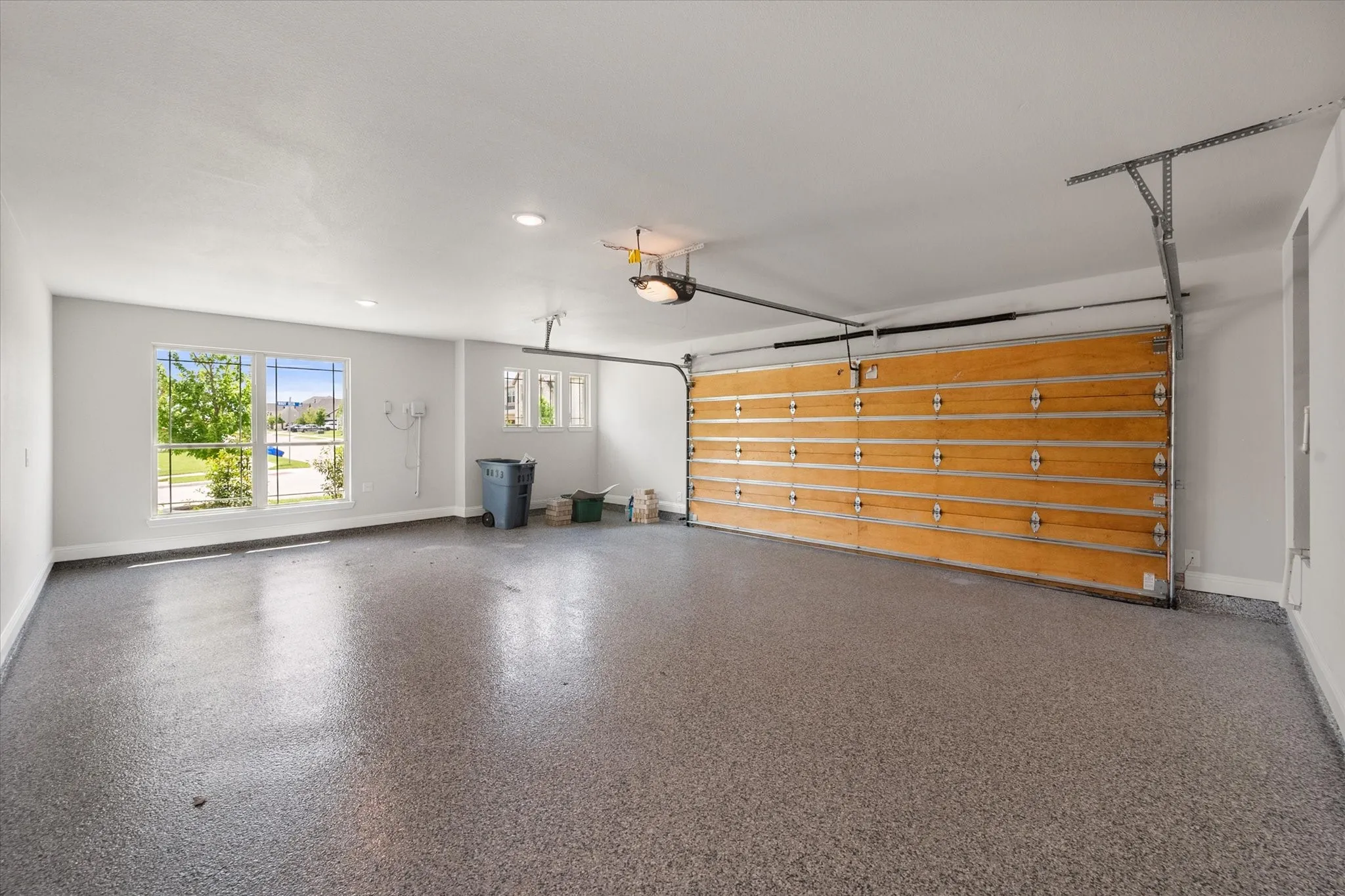 Single Family Residence For Sale in Ellis County , 1133 Windy Vista Drive, Midlothian, Texas 76065, 4 Bedroom, 3 Bathroom, 2 Garage spaces, 3,449 Sqft, built in 2024, Preowned, mls#21258618, Real Estate Agent in Midlothian, Homes For Sale in Ellis county, Homes For Sale in Midlothian, Realtor in Midlothian Texas, Real Estate Brokerage Independent Realty Texas, Luminita Cordes Realtor