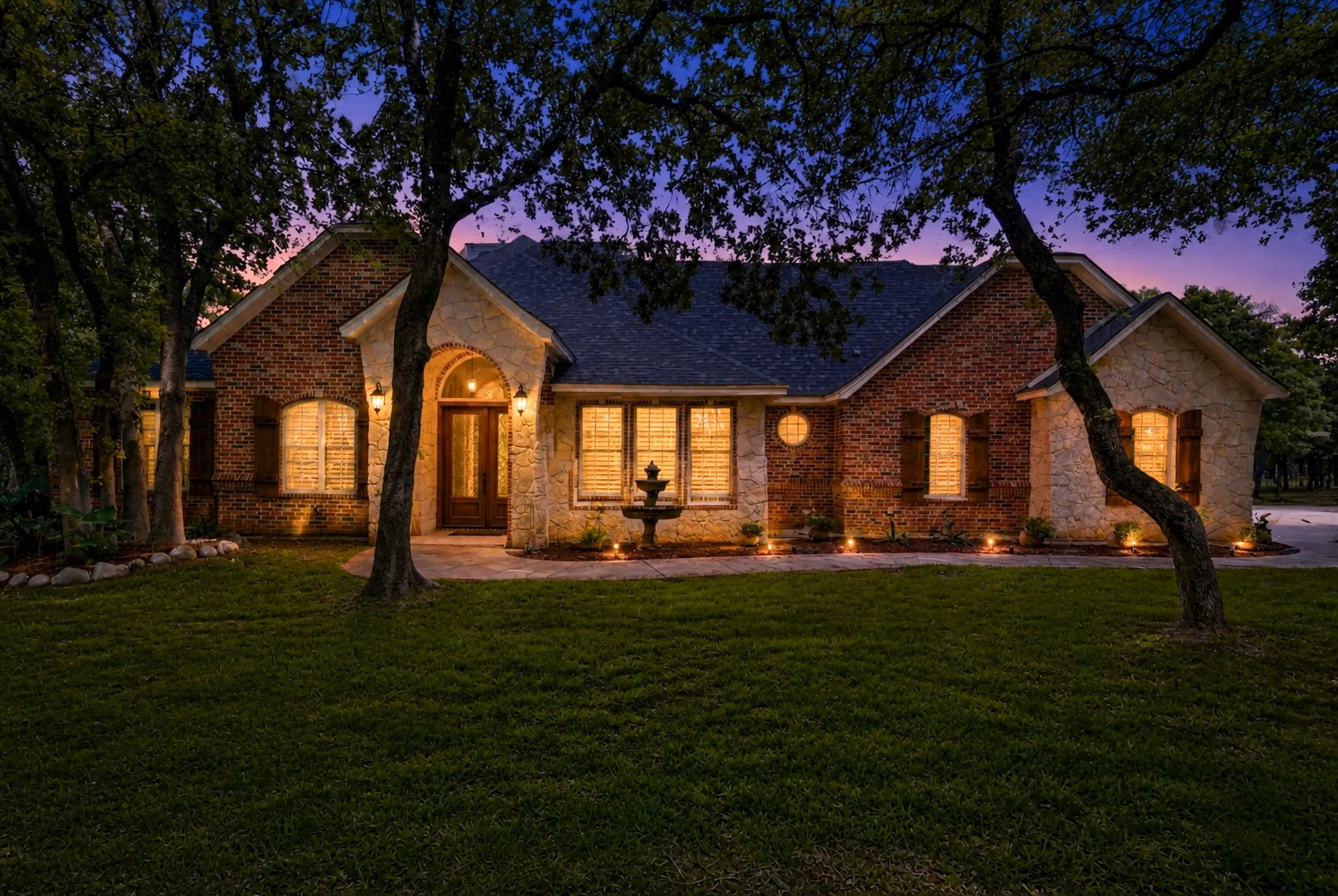 Single Family Residence For Sale in Parker County , 148 Arista Trail, Poolville, Texas 76487, 3 Bedroom, 3 Bathroom, 3 Garage spaces, 2,618 Sqft, built in 2009, Preowned, mls#21259280, Real Estate Agent in Poolville, Homes For Sale in Parker county, Homes For Sale in Poolville, Realtor in Poolville Texas, Real Estate Brokerage Independent Realty Texas, Luminita Cordes Realtor