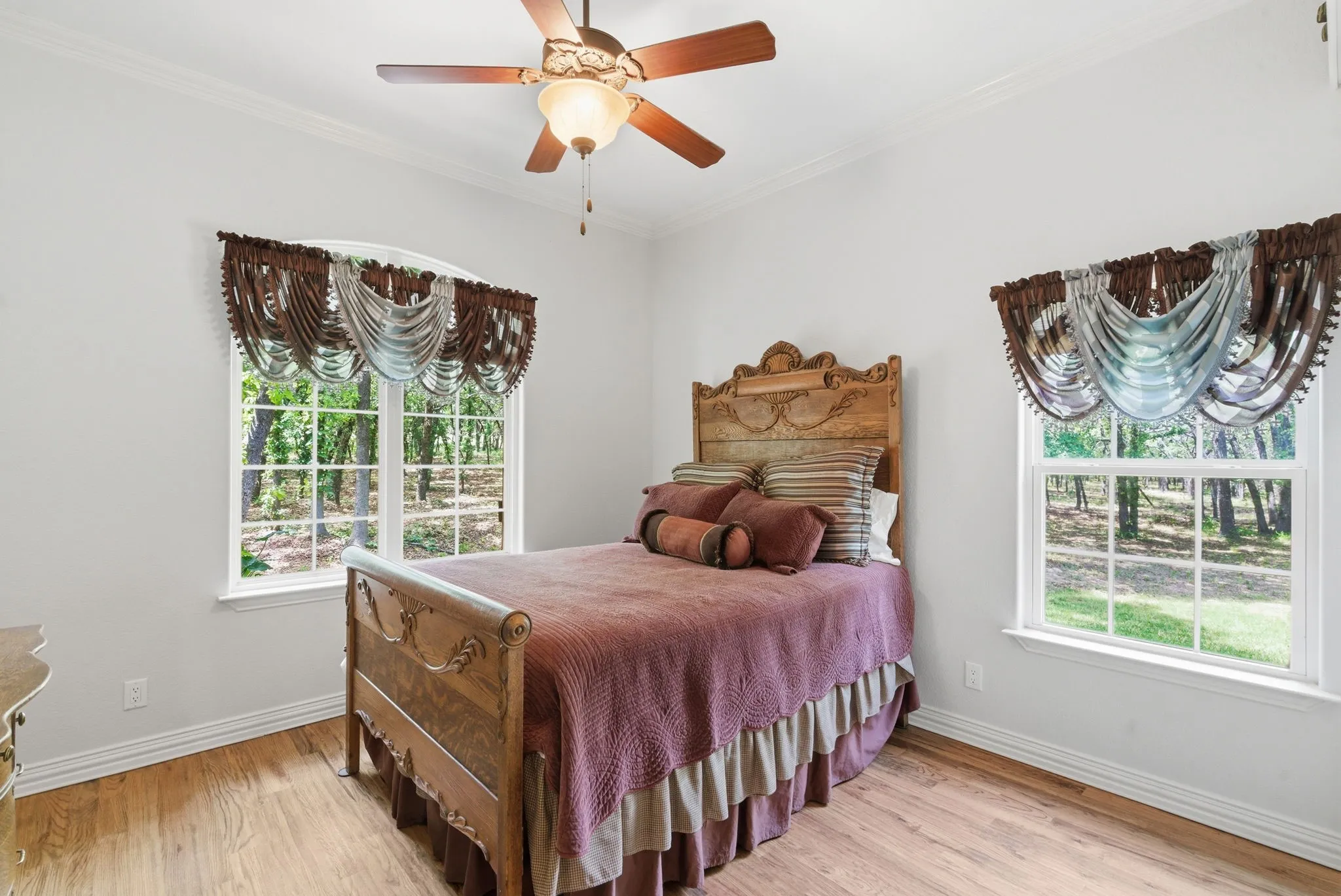 Single Family Residence For Sale in Parker County , 148 Arista Trail, Poolville, Texas 76487, 3 Bedroom, 3 Bathroom, 3 Garage spaces, 2,618 Sqft, built in 2009, Preowned, mls#21259280, Real Estate Agent in Poolville, Homes For Sale in Parker county, Homes For Sale in Poolville, Realtor in Poolville Texas, Real Estate Brokerage Independent Realty Texas, Luminita Cordes Realtor