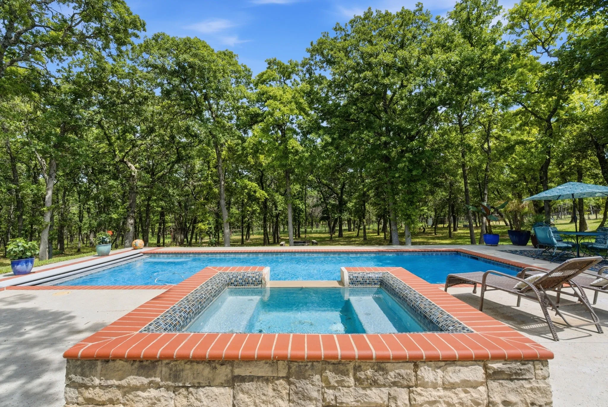 Single Family Residence For Sale in Parker County , 148 Arista Trail, Poolville, Texas 76487, 3 Bedroom, 3 Bathroom, 3 Garage spaces, 2,618 Sqft, built in 2009, Preowned, mls#21259280, Real Estate Agent in Poolville, Homes For Sale in Parker county, Homes For Sale in Poolville, Realtor in Poolville Texas, Real Estate Brokerage Independent Realty Texas, Luminita Cordes Realtor