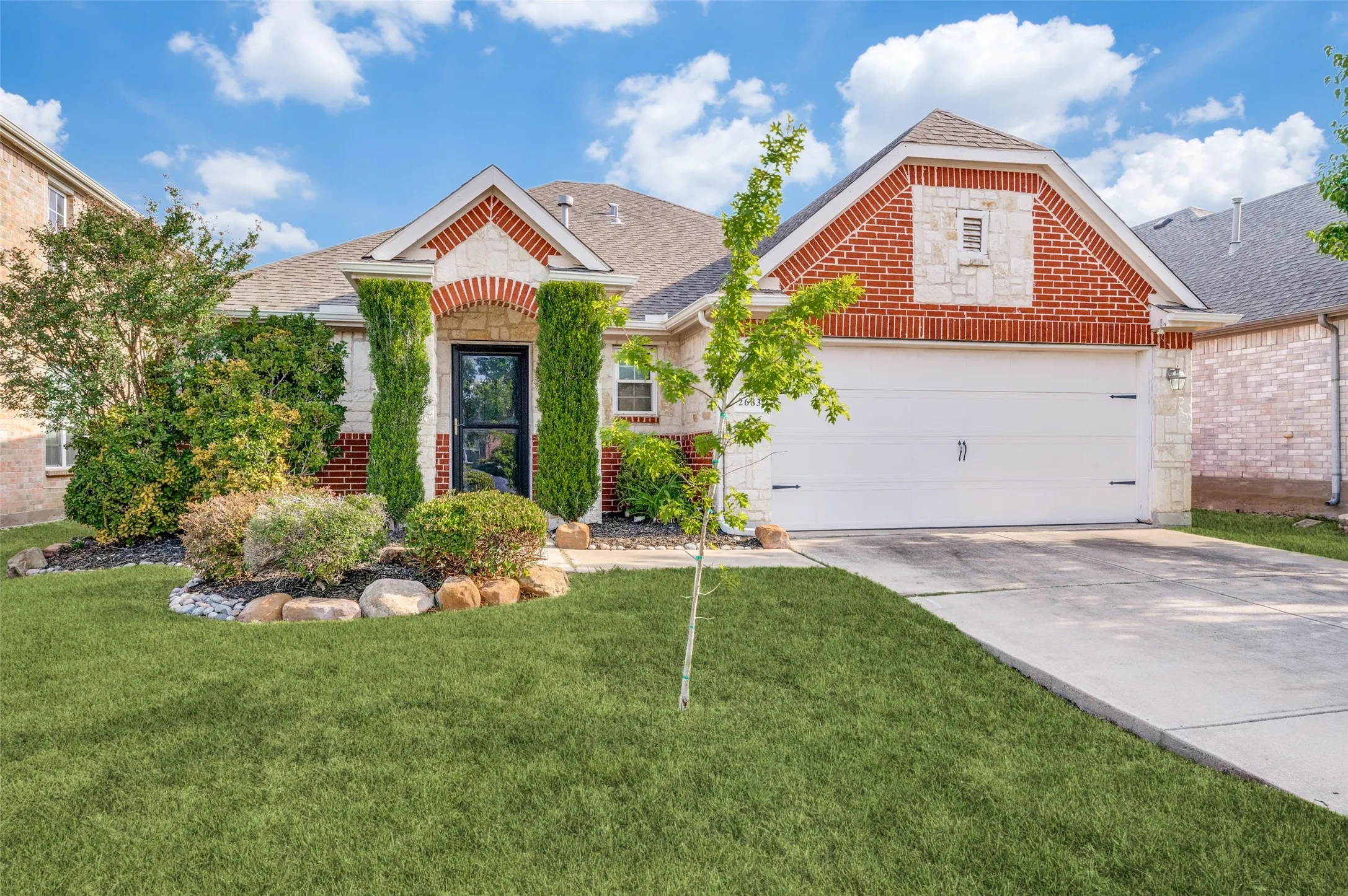 Single Family Residence For Rent in Denton County , 2683 Lake Ridge Drive, Little Elm, Texas 75068, 3 Bedroom, 2 Bathroom, 2 Garage spaces, 2,082 Sqft, built in 2006, Preowned, mls#21260636, Real Estate Agent in Little Elm, Homes For Rent in Denton county, Homes For Rent in Little Elm, Realtor in Little Elm Texas, Real Estate Brokerage Independent Realty Texas, Luminita Cordes Realtor