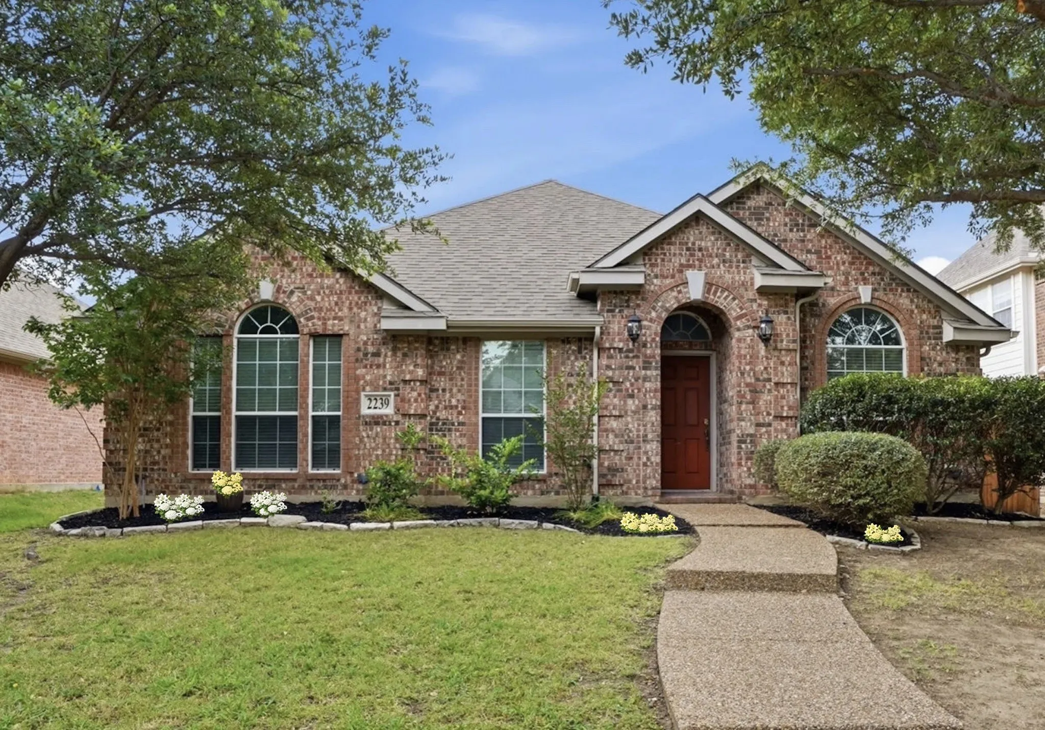 Single Family Residence For Sale in Denton County , 2239 Maserati Drive, Frisco, Texas 75033, 4 Bedroom, 2 Bathroom, 2 Garage spaces, 2,168 Sqft, built in 2003, mls#21258369, Real Estate Agent in Frisco, Homes For Sale in Denton county, Homes For Sale in Frisco, Realtor in Frisco Texas, Real Estate Brokerage Independent Realty Texas, Luminita Cordes Realtor