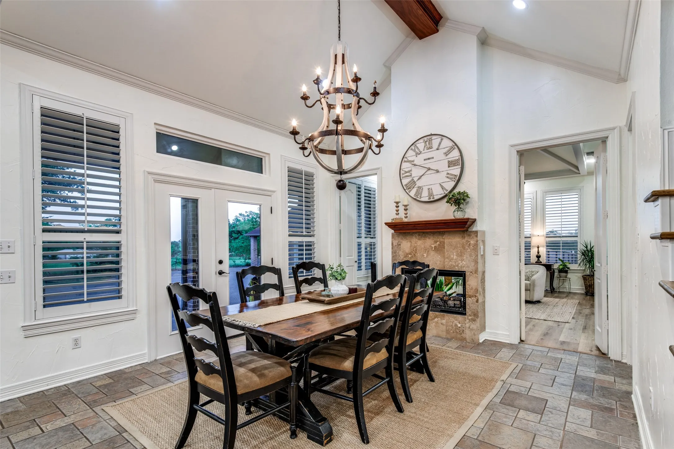 Single Family Residence For Sale in Kaufman County , 12376 Saddle Club Drive, Forney, Texas 75126, 4 Bedroom, 4 Bathroom, Garage spaces, 4,272 Sqft, built in 2002, Preowned, mls#21243864, Real Estate Agent in Forney, Homes For Sale in Kaufman county, Homes For Sale in Forney, Realtor in Forney Texas, Real Estate Brokerage Independent Realty Texas, Luminita Cordes Realtor
