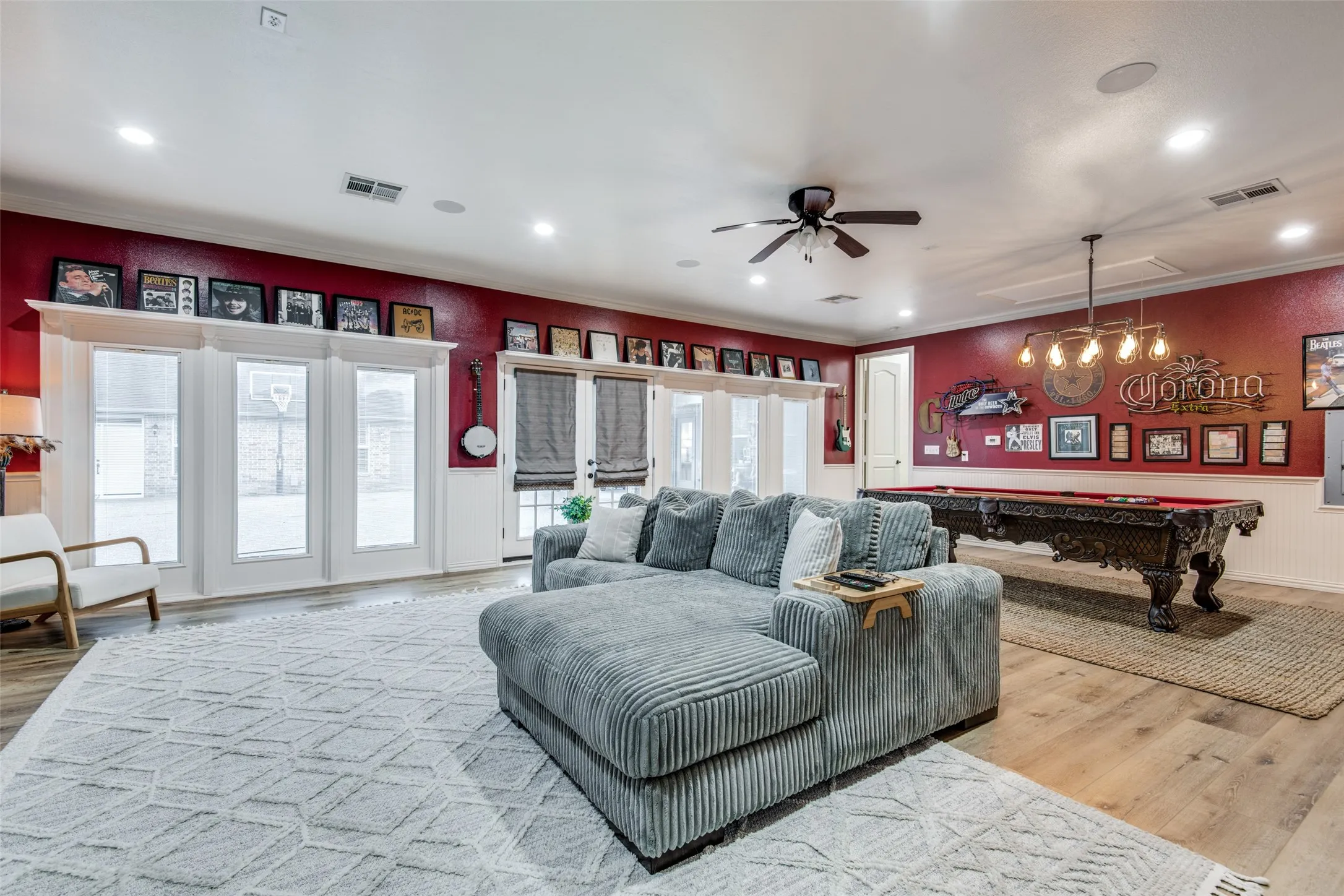 Single Family Residence For Sale in Kaufman County , 12376 Saddle Club Drive, Forney, Texas 75126, 4 Bedroom, 4 Bathroom, Garage spaces, 4,272 Sqft, built in 2002, Preowned, mls#21243864, Real Estate Agent in Forney, Homes For Sale in Kaufman county, Homes For Sale in Forney, Realtor in Forney Texas, Real Estate Brokerage Independent Realty Texas, Luminita Cordes Realtor