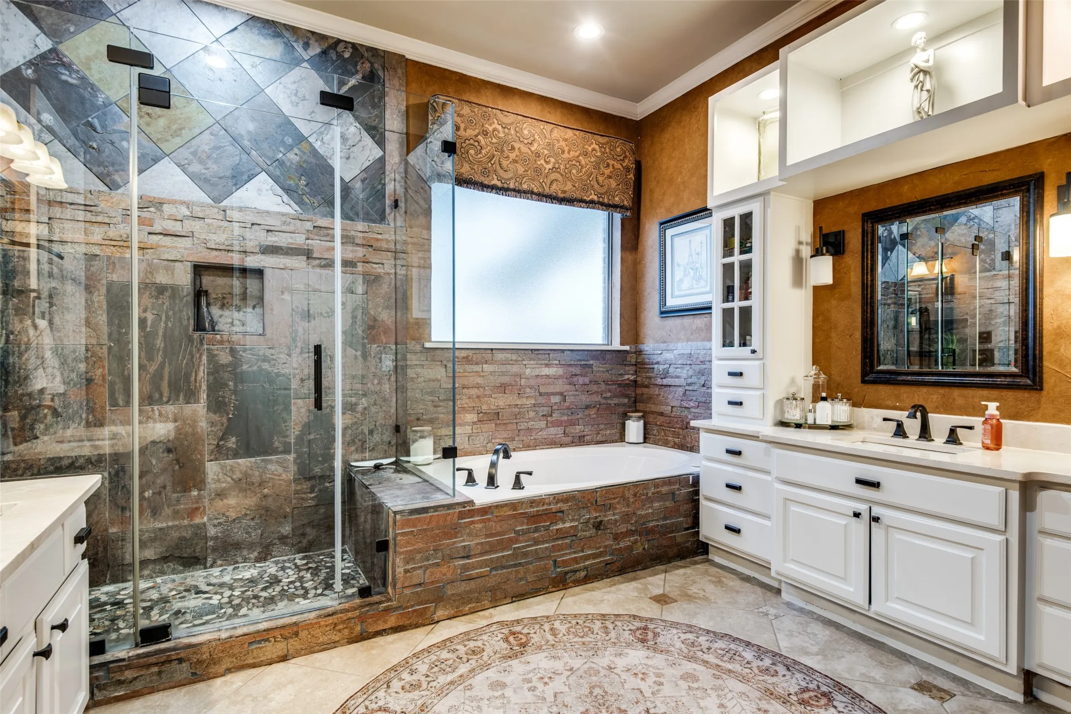 Single Family Residence For Sale in Kaufman County , 12376 Saddle Club Drive, Forney, Texas 75126, 4 Bedroom, 4 Bathroom, Garage spaces, 4,272 Sqft, built in 2002, Preowned, mls#21243864, Real Estate Agent in Forney, Homes For Sale in Kaufman county, Homes For Sale in Forney, Realtor in Forney Texas, Real Estate Brokerage Independent Realty Texas, Luminita Cordes Realtor