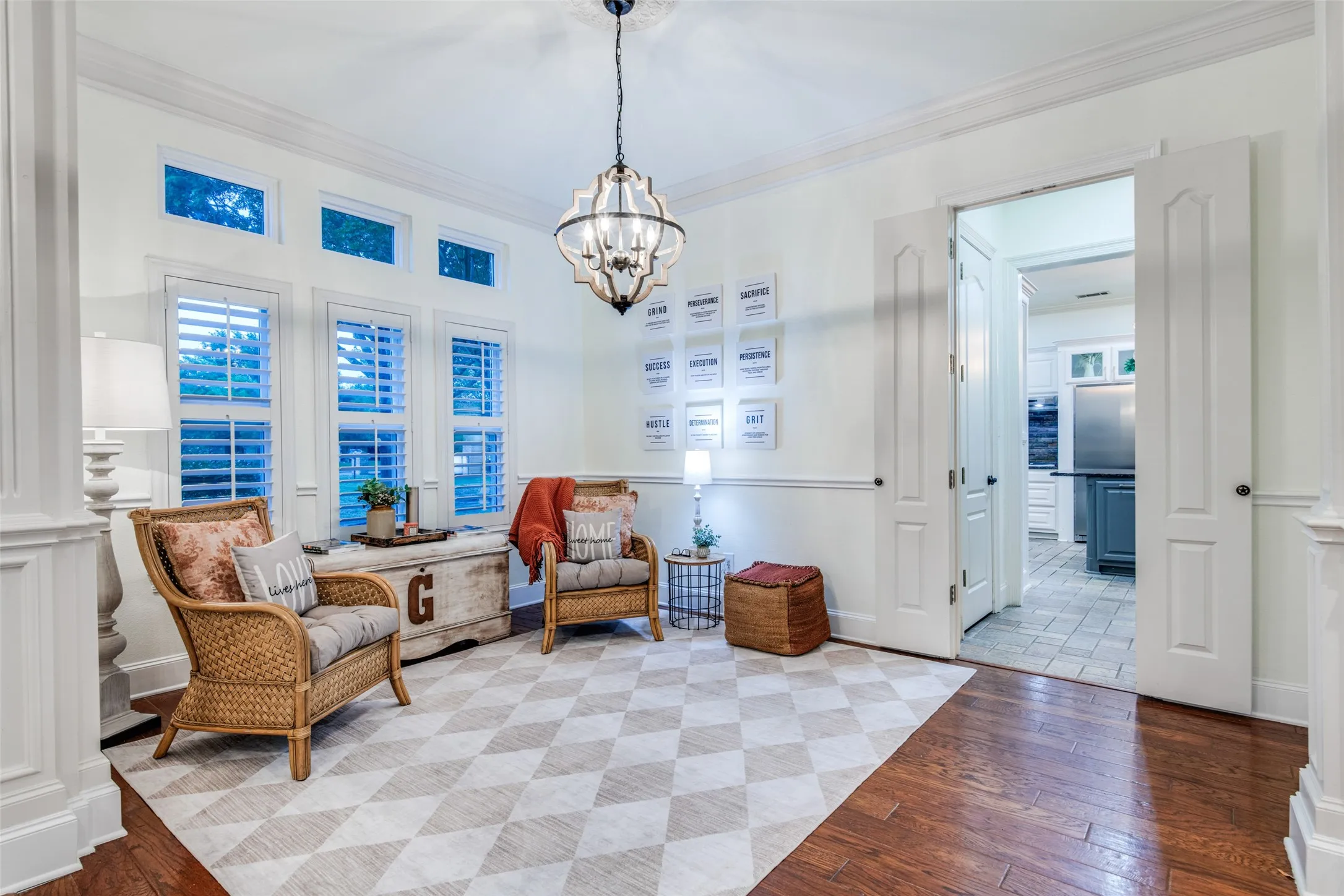 Single Family Residence For Sale in Kaufman County , 12376 Saddle Club Drive, Forney, Texas 75126, 4 Bedroom, 4 Bathroom, Garage spaces, 4,272 Sqft, built in 2002, Preowned, mls#21243864, Real Estate Agent in Forney, Homes For Sale in Kaufman county, Homes For Sale in Forney, Realtor in Forney Texas, Real Estate Brokerage Independent Realty Texas, Luminita Cordes Realtor