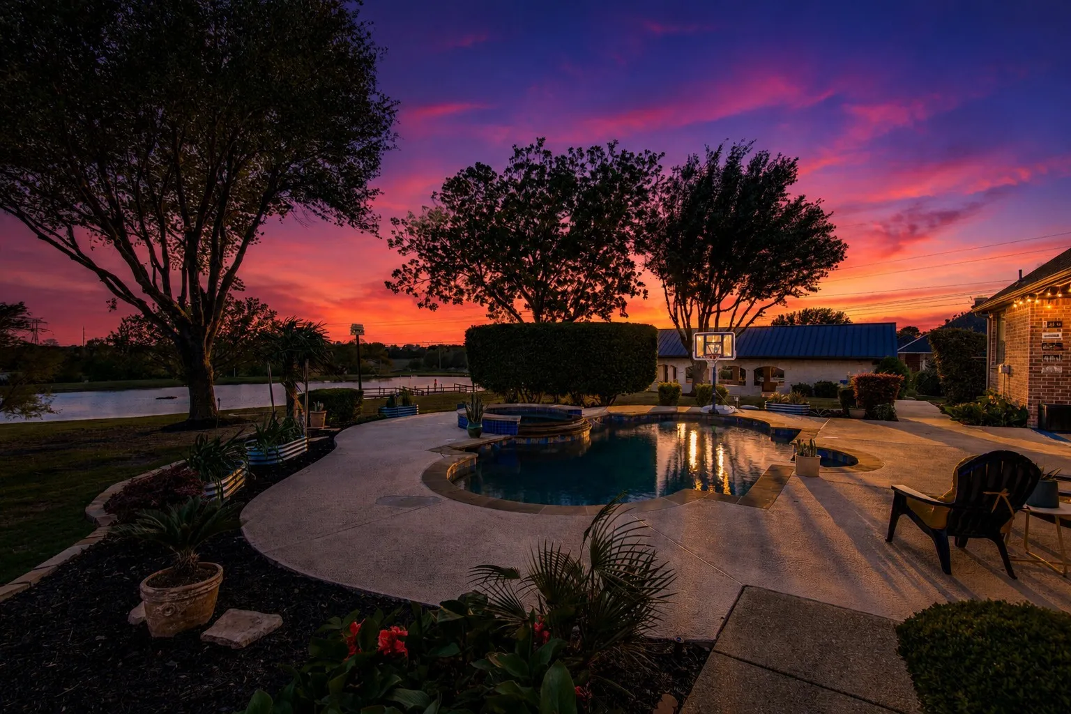 Single Family Residence For Sale in Kaufman County , 12376 Saddle Club Drive, Forney, Texas 75126, 4 Bedroom, 4 Bathroom, Garage spaces, 4,272 Sqft, built in 2002, Preowned, mls#21243864, Real Estate Agent in Forney, Homes For Sale in Kaufman county, Homes For Sale in Forney, Realtor in Forney Texas, Real Estate Brokerage Independent Realty Texas, Luminita Cordes Realtor