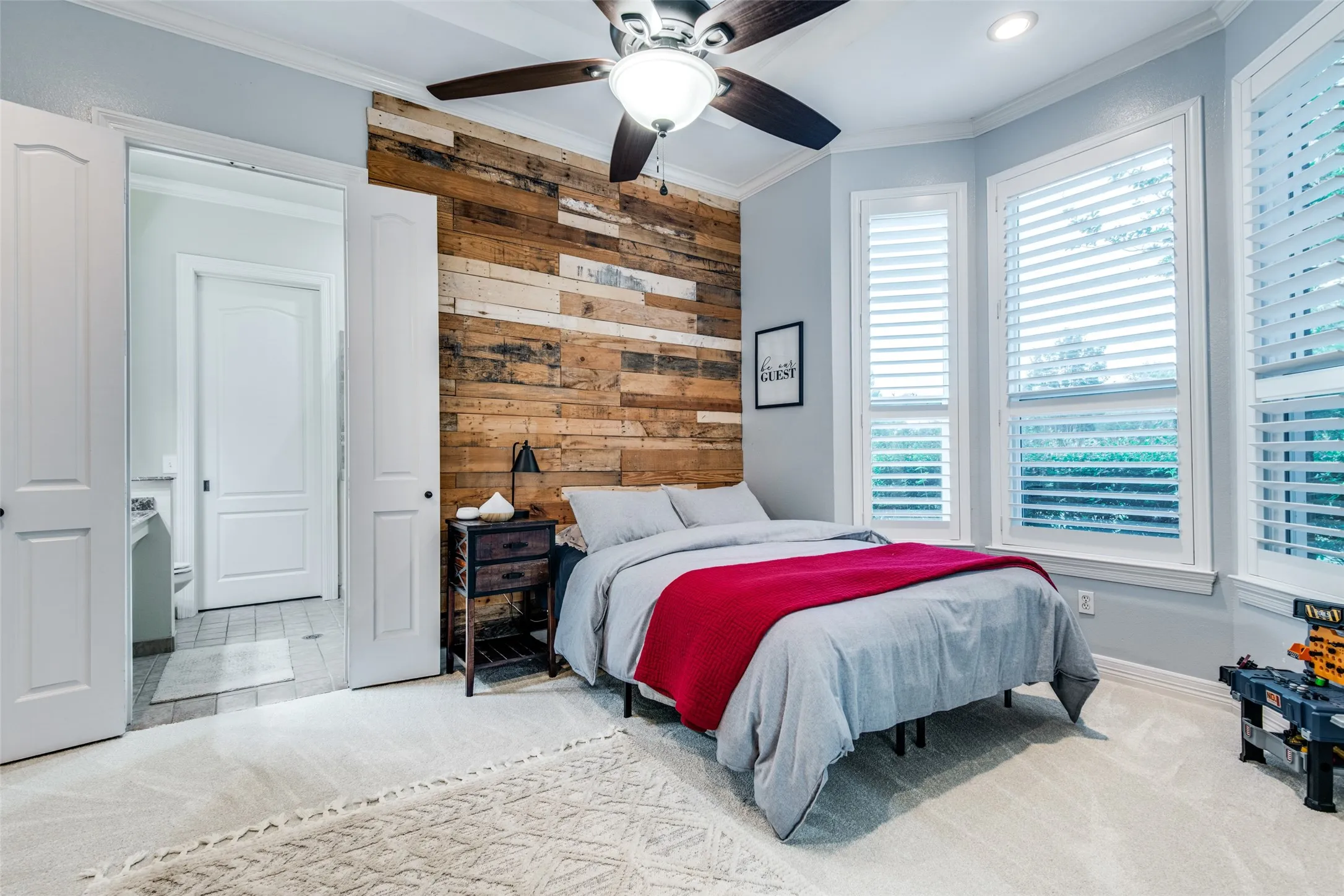 Single Family Residence For Sale in Kaufman County , 12376 Saddle Club Drive, Forney, Texas 75126, 4 Bedroom, 4 Bathroom, Garage spaces, 4,272 Sqft, built in 2002, Preowned, mls#21243864, Real Estate Agent in Forney, Homes For Sale in Kaufman county, Homes For Sale in Forney, Realtor in Forney Texas, Real Estate Brokerage Independent Realty Texas, Luminita Cordes Realtor