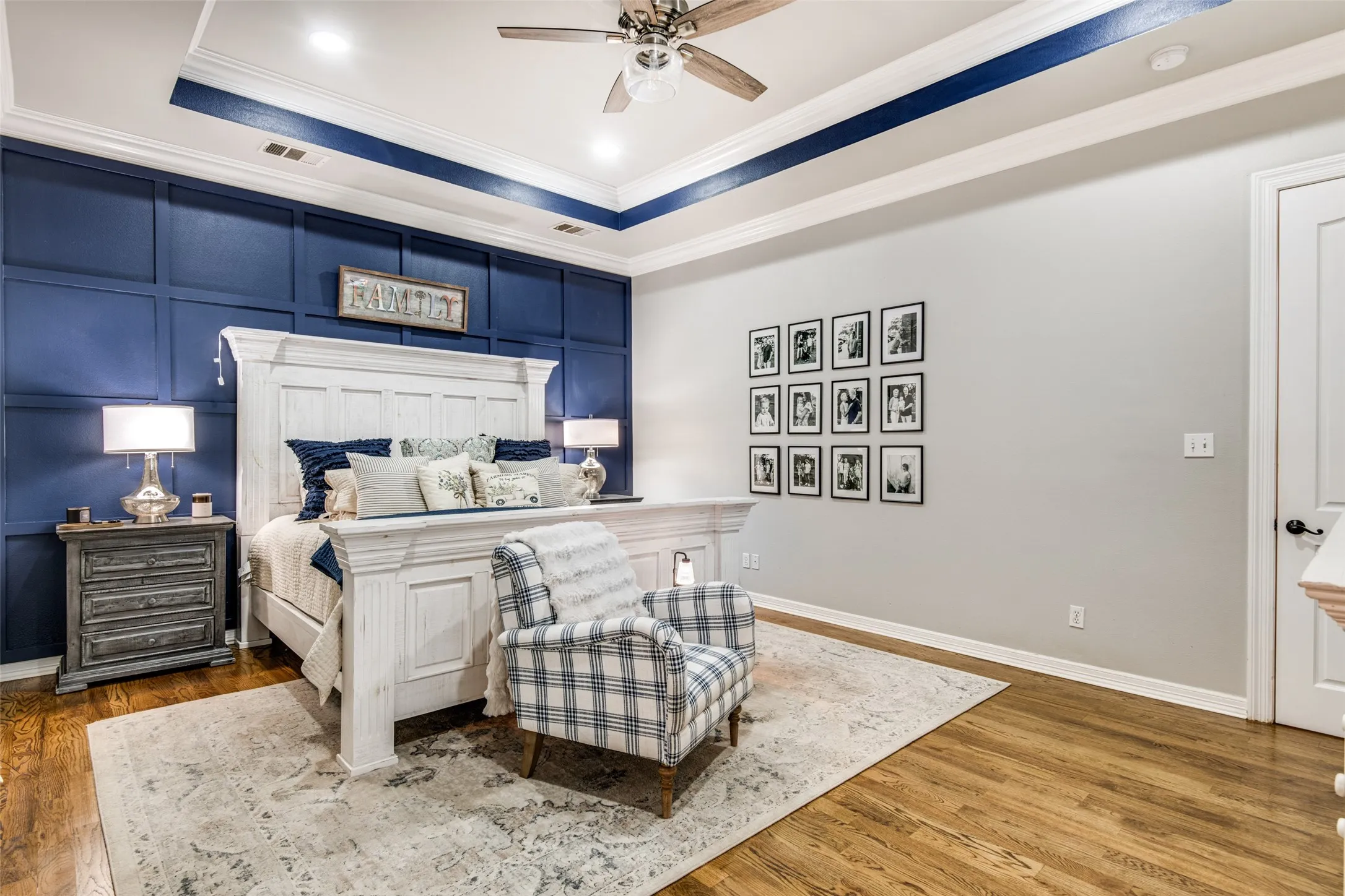 Single Family Residence For Sale in Kaufman County , 12376 Saddle Club Drive, Forney, Texas 75126, 4 Bedroom, 4 Bathroom, Garage spaces, 4,272 Sqft, built in 2002, Preowned, mls#21243864, Real Estate Agent in Forney, Homes For Sale in Kaufman county, Homes For Sale in Forney, Realtor in Forney Texas, Real Estate Brokerage Independent Realty Texas, Luminita Cordes Realtor