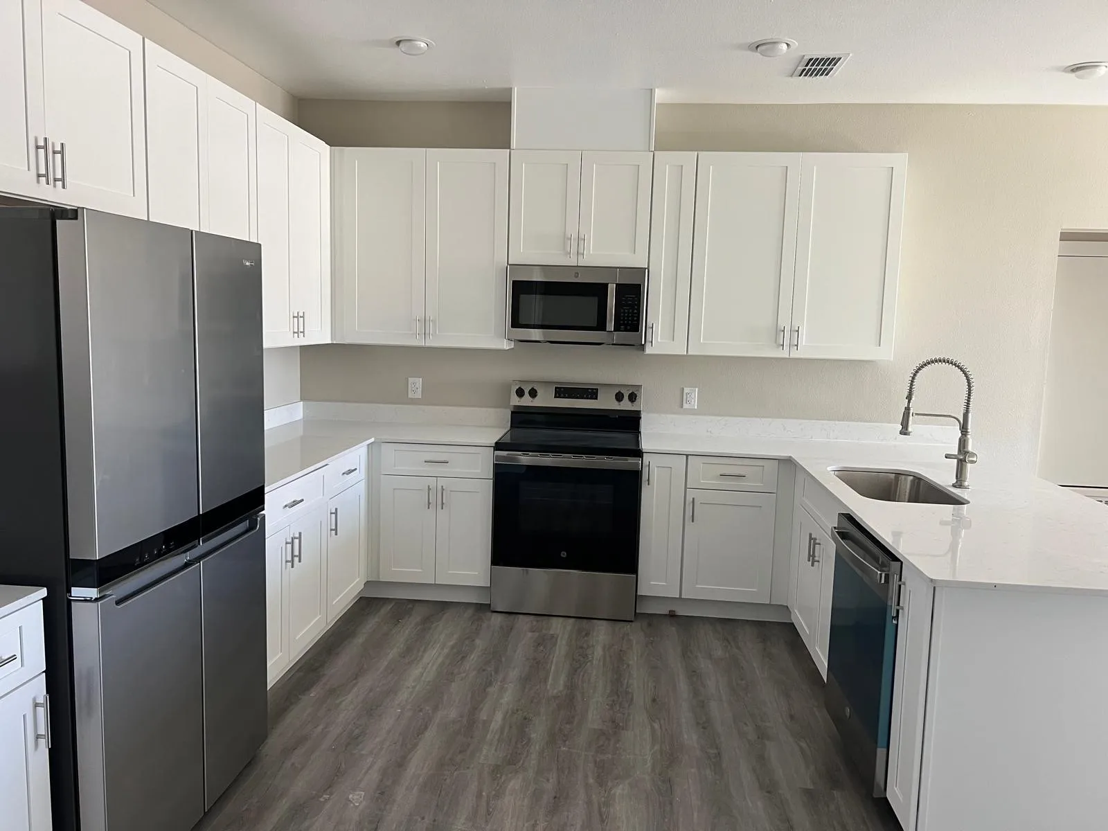 Apartment For Rent in Rockwall County , 405 Richlands Way, Fate, Texas 75087, 2 Bedroom, 2 Bathroom, Garage spaces, 1,250 Sqft, built in 2025, Price $1,650, mls#21260658, Real Estate Agent in Fate, Homes For Rent in Rockwall county, Homes For Rent in Fate, Realtor in Fate Texas, Real Estate Brokerage Independent Realty Texas, Luminita Cordes Realtor