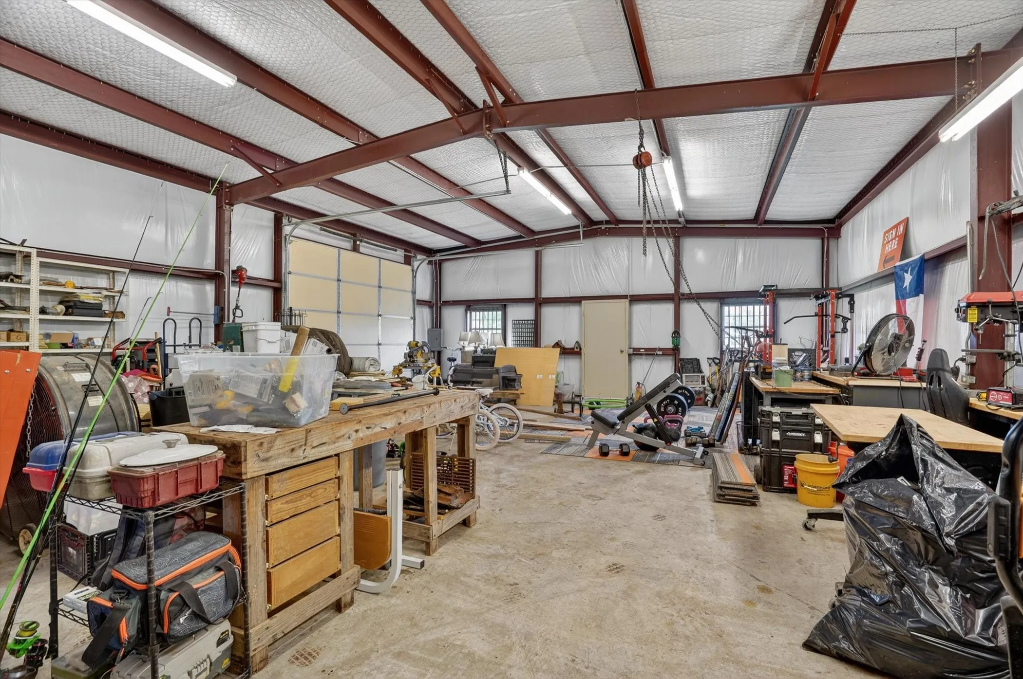 Farm For Sale in Palo Pinto County , 14145 S Highway 281, Santo, Texas 76472, 5 Bedrooms, 5 Bathrooms, 2 Garage spaces, 4,909 Sqft, built in 1999, Preowned, Price $2,999,999, mls#21257496, Real Estate Agent in Santo, Homes For Sale in Palo Pinto county, Homes For Sale in Santo, Realtor in Santo Texas, Real Estate Brokerage Independent Realty Texas, Luminita Cordes Realtor