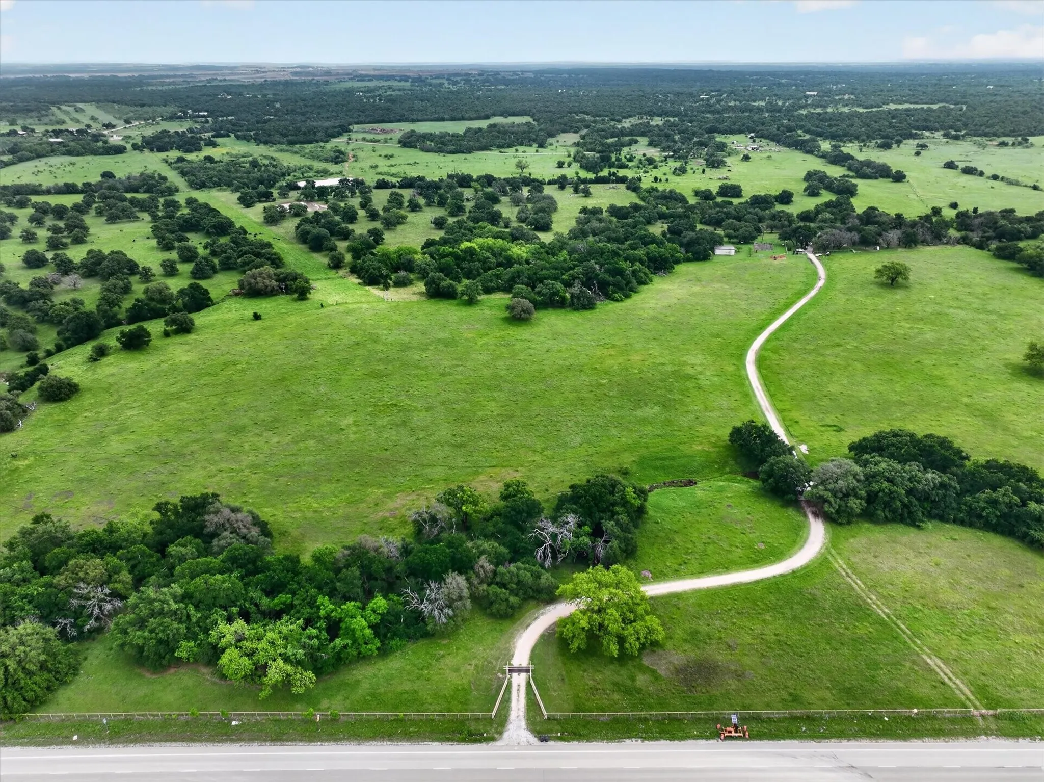 Farm For Sale in Palo Pinto County , 14145 S Highway 281, Santo, Texas 76472, 5 Bedrooms, 5 Bathrooms, 2 Garage spaces, 4,909 Sqft, built in 1999, Preowned, Price $2,999,999, mls#21257496, Real Estate Agent in Santo, Homes For Sale in Palo Pinto county, Homes For Sale in Santo, Realtor in Santo Texas, Real Estate Brokerage Independent Realty Texas, Luminita Cordes Realtor