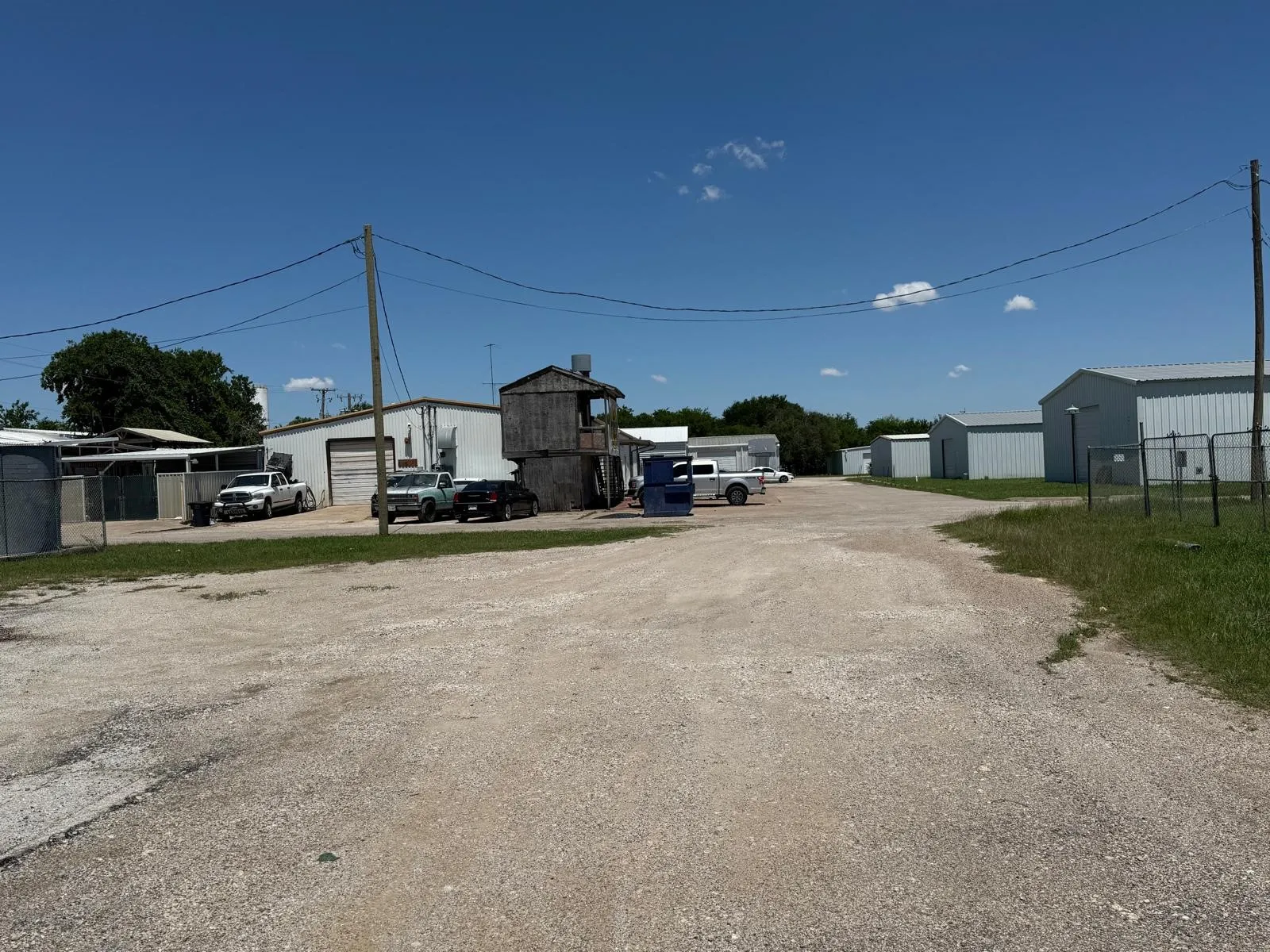 Industrial For Rent in Tarrant County , 10132 Crowley Road N, Crowley, Texas 76036, 0, 0, Garage spaces, 0 Sqft, built in 1977, Preowned, mls#21260693, Real Estate Agent in Crowley, Homes For Rent in Tarrant county, Homes For Rent in Crowley, Realtor in Crowley Texas, Real Estate Brokerage Independent Realty Texas, Luminita Cordes Realtor