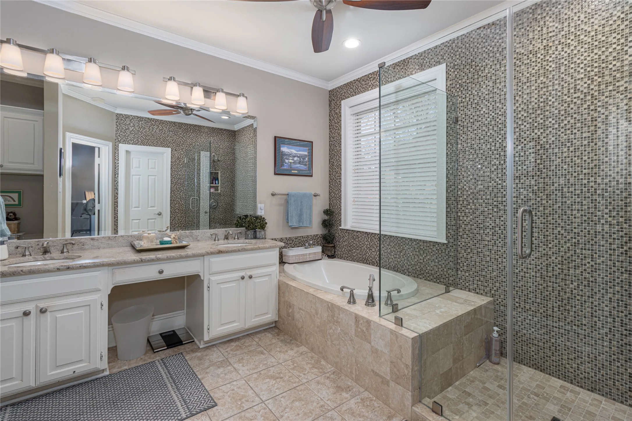 Single Family Residence For Sale in Smith County , 3312 Pebblebrook, Tyler, Texas 75707, 4 Bedroom, 2 Bathroom, 2 Garage spaces, 2,521 Sqft, built in 1994, Preowned, mls#21260708, Real Estate Agent in Tyler, Homes For Sale in Smith county, Homes For Sale in Tyler, Realtor in Tyler Texas, Real Estate Brokerage Independent Realty Texas, Luminita Cordes Realtor