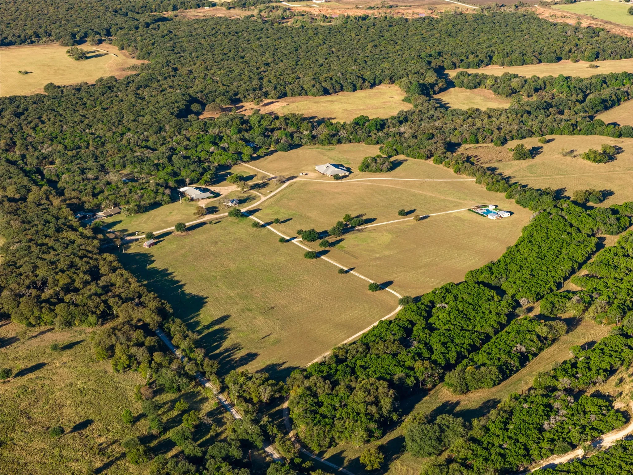 Single Family Residence For Sale in Hill County , 104 Private Road 216, Whitney, Texas 76692, 8 Bedrooms, 4 Bathrooms, Garage spaces, 2,172 Sqft, built in 1962, Preowned, Price $8,500,000, mls#21260702, Real Estate Agent in Whitney, Homes For Sale in Hill county, Homes For Sale in Whitney, Realtor in Whitney Texas, Real Estate Brokerage Independent Realty Texas, Luminita Cordes Realtor