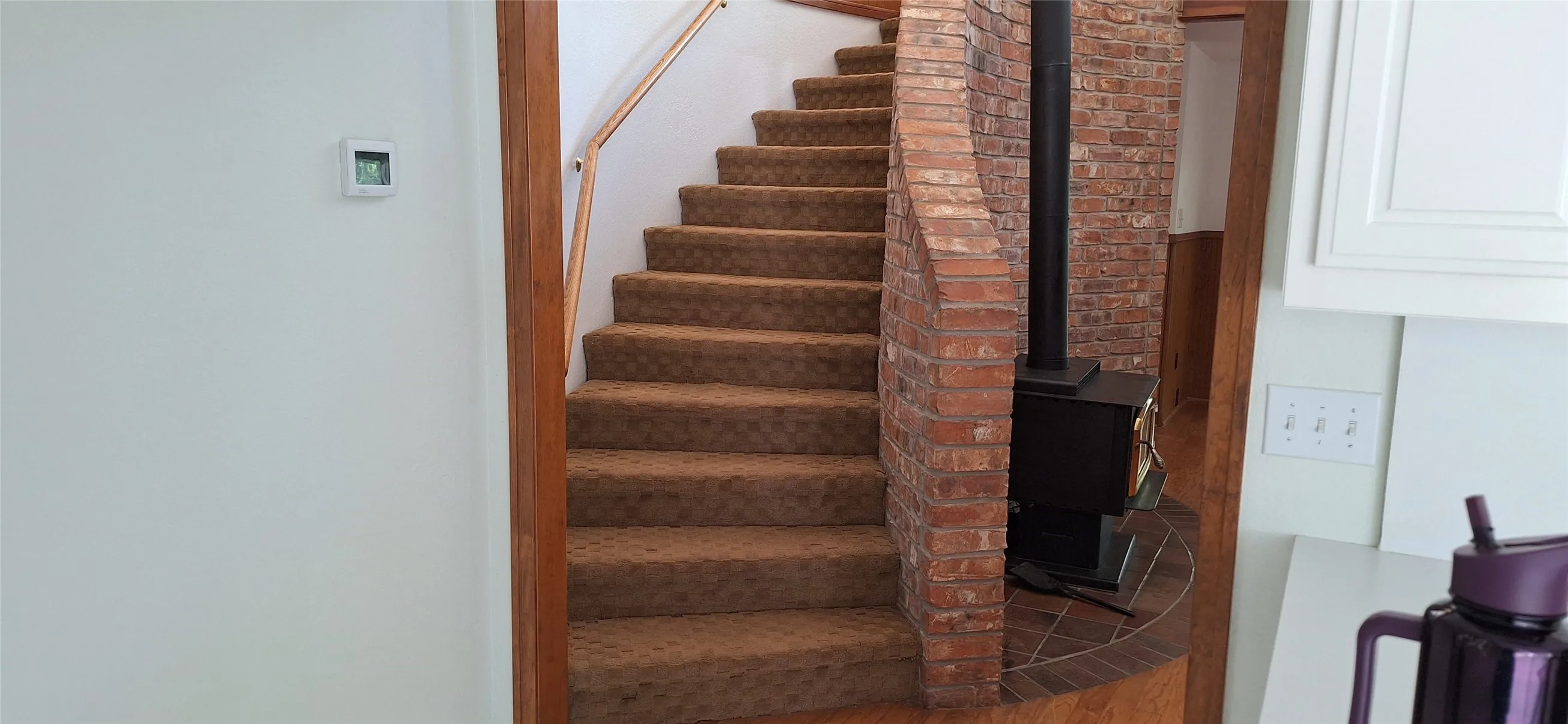 Single Family Residence For Sale in Grayson County , 2 Harborview Circle, Denison, Texas 75020, 3 Bedroom, 2 Bathroom, 2 Garage spaces, 2,250 Sqft, built in 1991, Preowned, mls#21259281, Real Estate Agent in Denison, Homes For Sale in Grayson county, Homes For Sale in Denison, Realtor in Denison Texas, Real Estate Brokerage Independent Realty Texas, Luminita Cordes Realtor