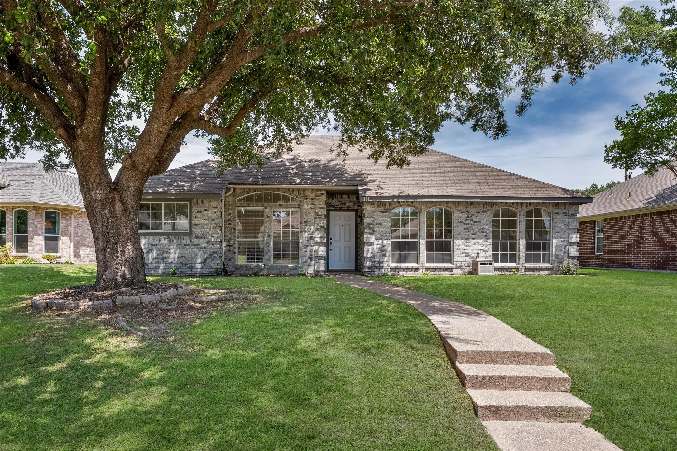 Welcome Home to 1111 Old Knoll Dr, Wylie, TX