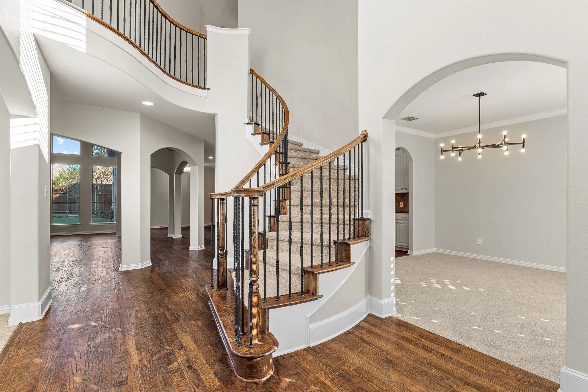 Single Family Residence For Rent in Denton County , 4542 Carraway Drive, Frisco, Texas 75034, 5 Bedroom, 4 Bathroom, 2 Garage spaces, 4,566 Sqft, built in 2005, Preowned, mls#21259723, Real Estate Agent in Frisco, Homes For Rent in Denton county, Homes For Rent in Frisco, Realtor in Frisco Texas, Real Estate Brokerage Independent Realty Texas, Luminita Cordes Realtor