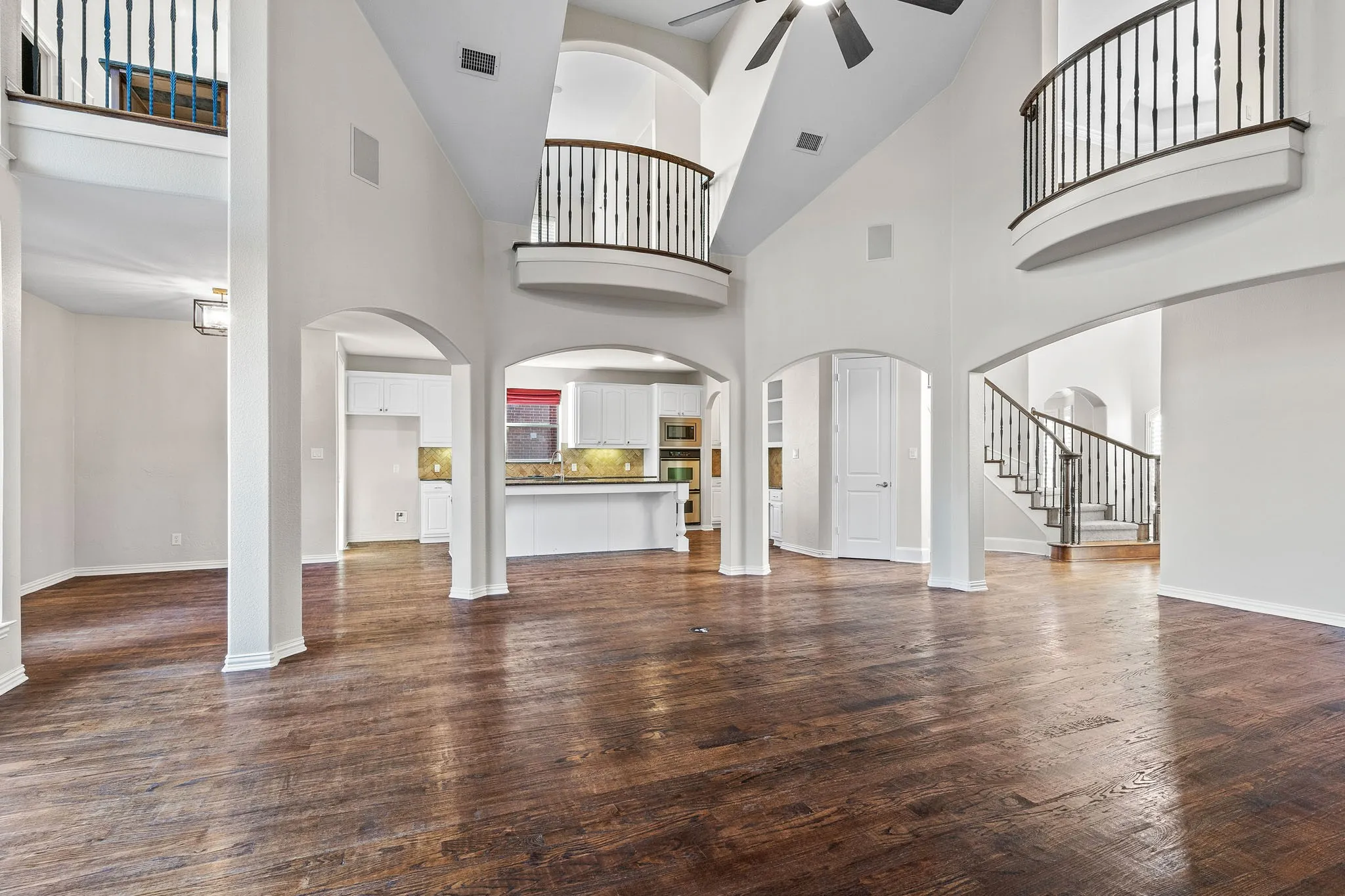 Single Family Residence For Rent in Denton County , 4542 Carraway Drive, Frisco, Texas 75034, 5 Bedroom, 4 Bathroom, 2 Garage spaces, 4,566 Sqft, built in 2005, Preowned, mls#21259723, Real Estate Agent in Frisco, Homes For Rent in Denton county, Homes For Rent in Frisco, Realtor in Frisco Texas, Real Estate Brokerage Independent Realty Texas, Luminita Cordes Realtor