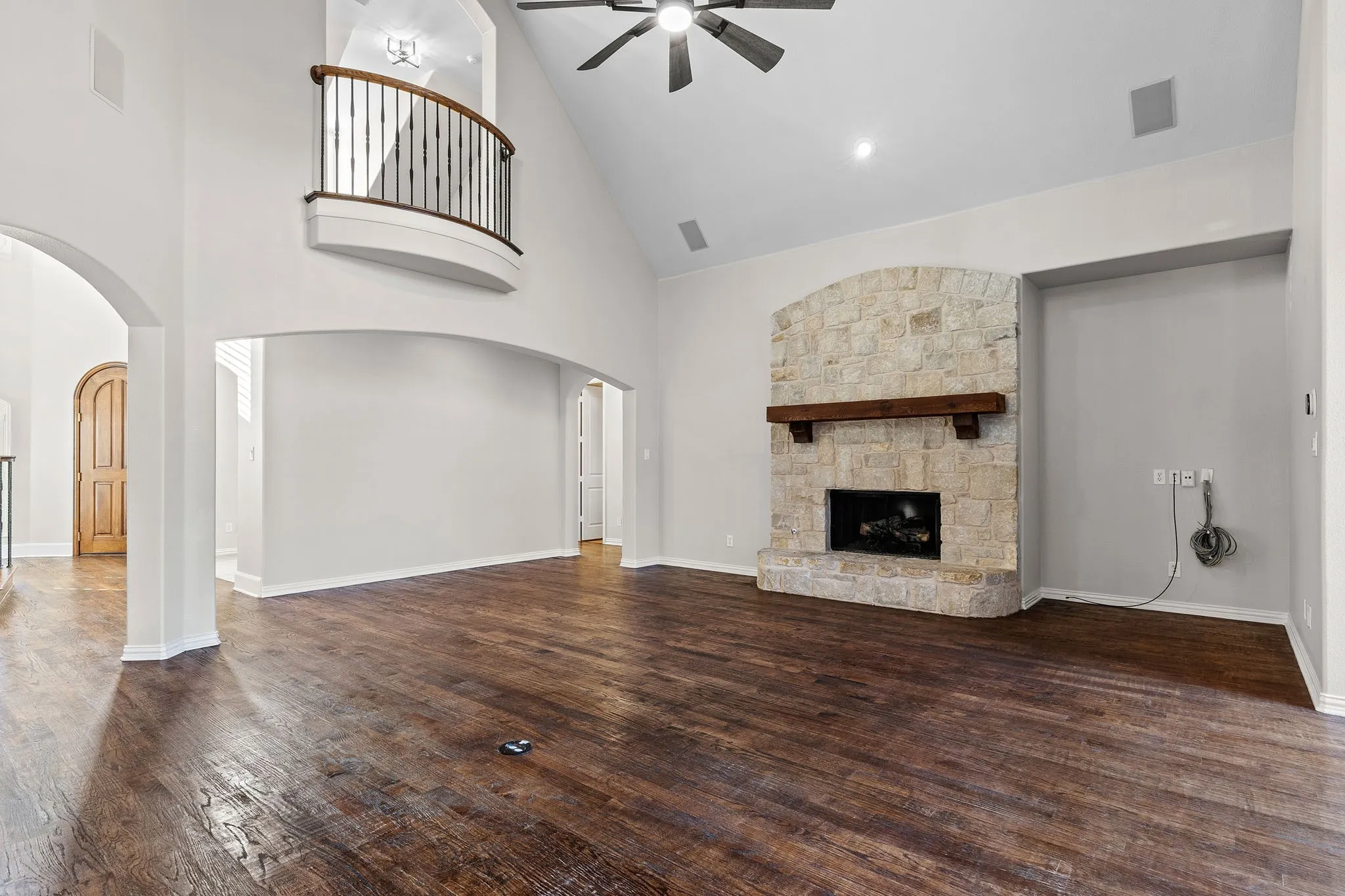 Single Family Residence For Rent in Denton County , 4542 Carraway Drive, Frisco, Texas 75034, 5 Bedroom, 4 Bathroom, 2 Garage spaces, 4,566 Sqft, built in 2005, Preowned, mls#21259723, Real Estate Agent in Frisco, Homes For Rent in Denton county, Homes For Rent in Frisco, Realtor in Frisco Texas, Real Estate Brokerage Independent Realty Texas, Luminita Cordes Realtor