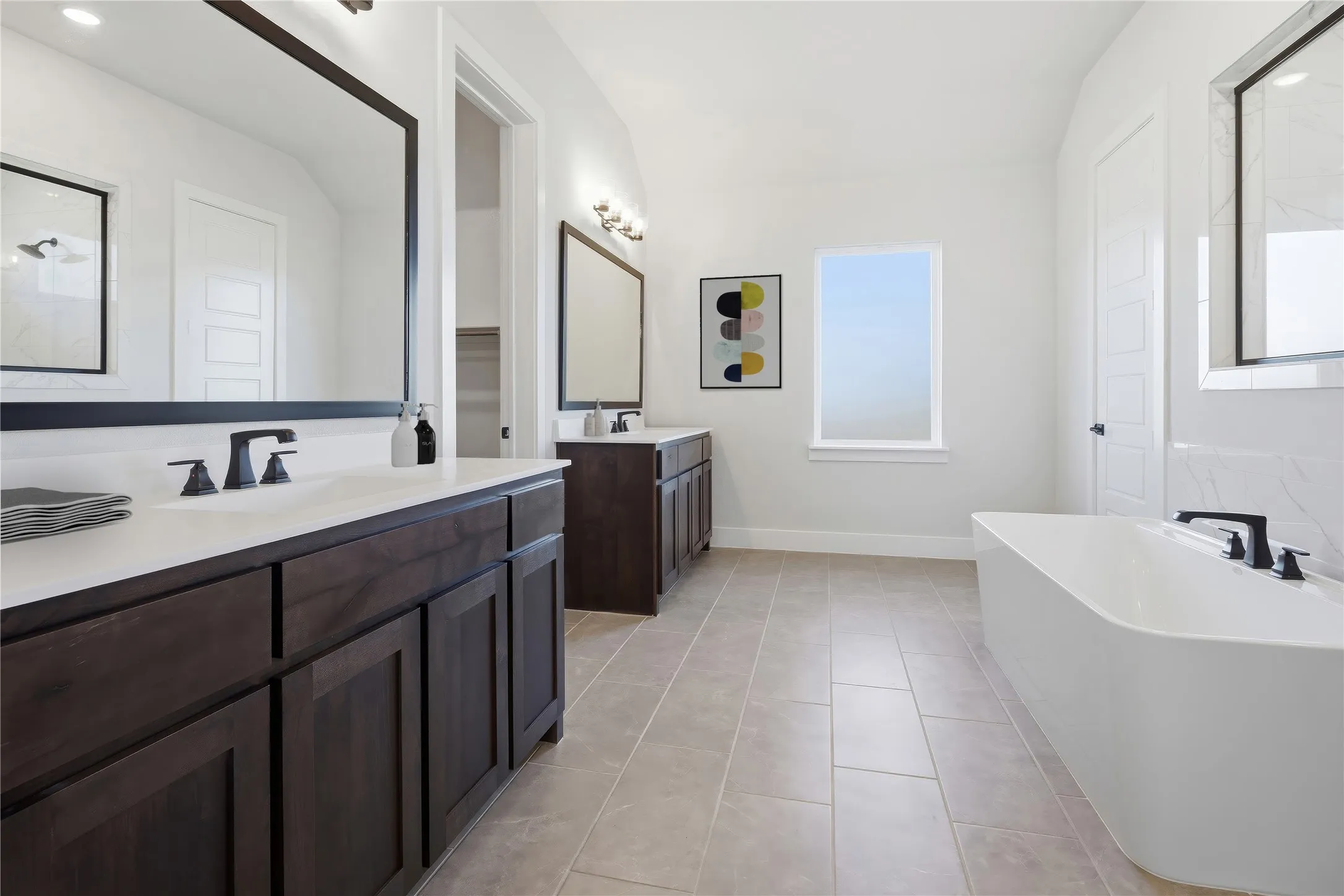 Single Family Residence For Sale in Ellis County , 2321 Aleman Street, Waxahachie, Texas 75167, 4 Bedrooms, 3 Bathrooms, 3 Garage spaces, 3,183 Sqft, built in 2025, New Construction - Complete, Price $688,900, mls#21259406, Real Estate Agent in Waxahachie, Homes For Sale in Ellis county, Homes For Sale in Waxahachie, Realtor in Waxahachie Texas, Real Estate Brokerage Independent Realty Texas, Luminita Cordes Realtor