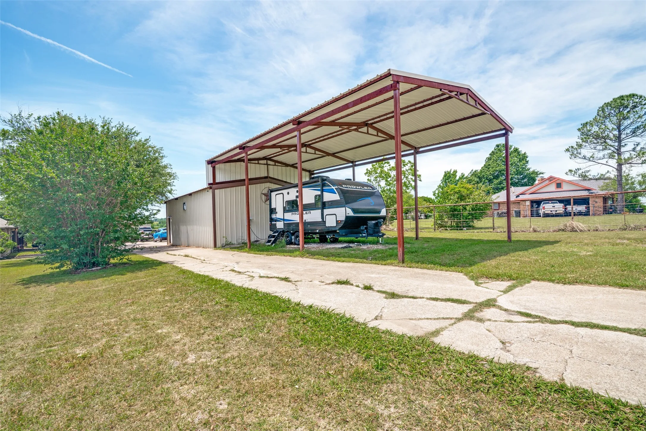 RV parking with electric hookup