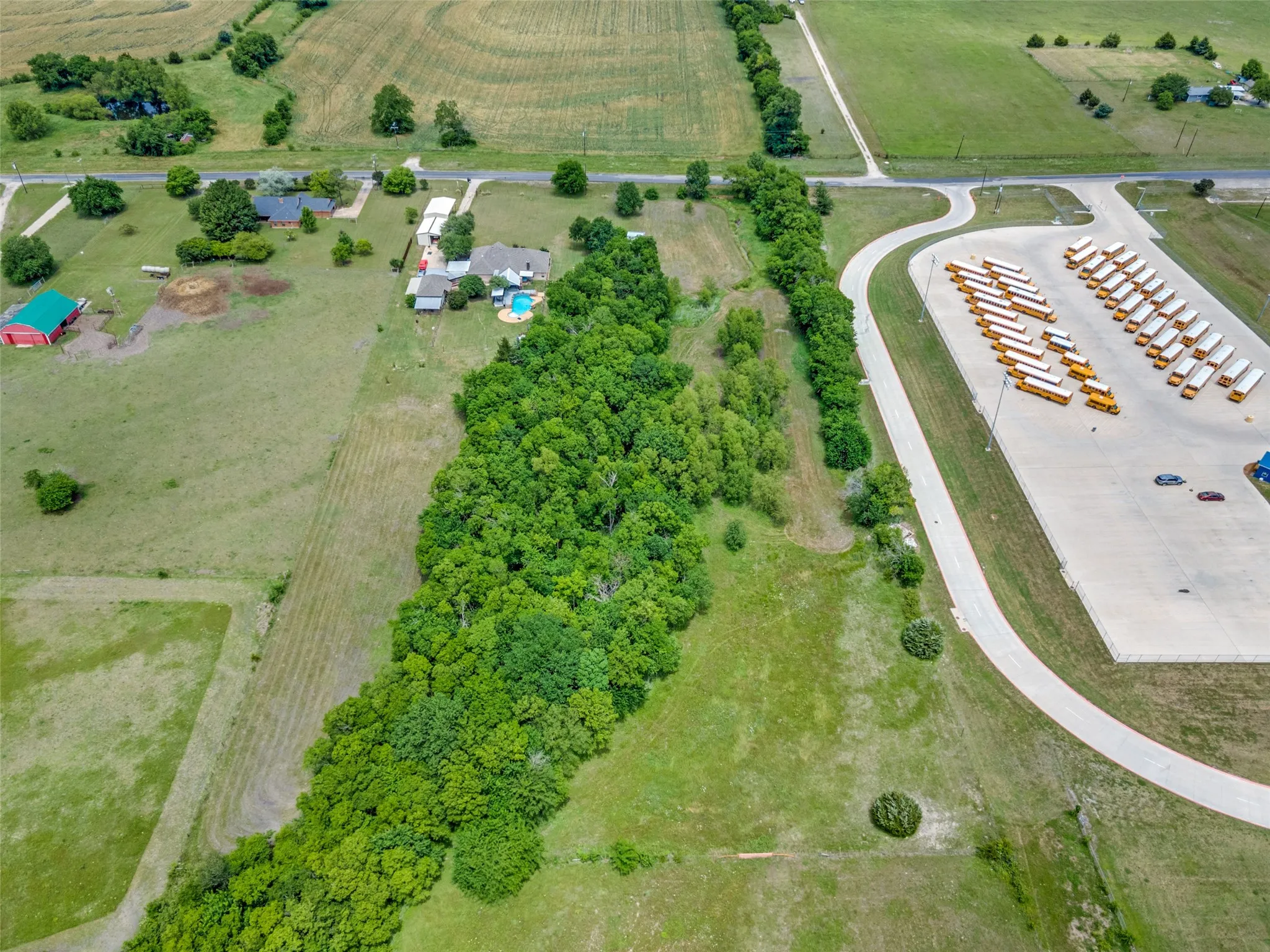Single Family Residence For Sale in Collin County , 18584 County Road 543, Nevada, Texas 75173, 4 Bedroom, 2 Bathroom, 2 Garage spaces, 2,975 Sqft, built in 1997, mls#21260834, Real Estate Agent in Nevada, Homes For Sale in Collin county, Homes For Sale in Nevada, Realtor in Nevada Texas, Real Estate Brokerage Independent Realty Texas, Luminita Cordes Realtor