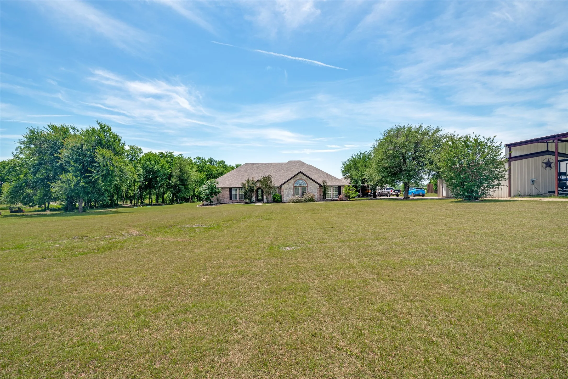 Single Family Residence For Sale in Collin County , 18584 County Road 543, Nevada, Texas 75173, 4 Bedroom, 2 Bathroom, 2 Garage spaces, 2,975 Sqft, built in 1997, mls#21260834, Real Estate Agent in Nevada, Homes For Sale in Collin county, Homes For Sale in Nevada, Realtor in Nevada Texas, Real Estate Brokerage Independent Realty Texas, Luminita Cordes Realtor