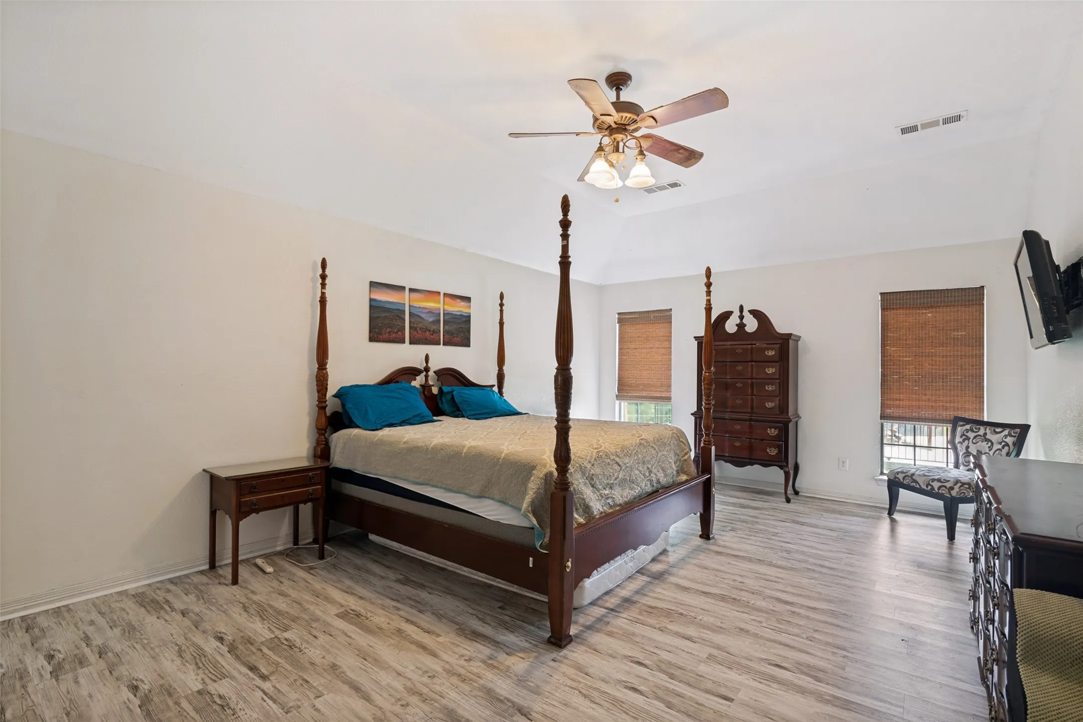 Primary bedroom is HUGE